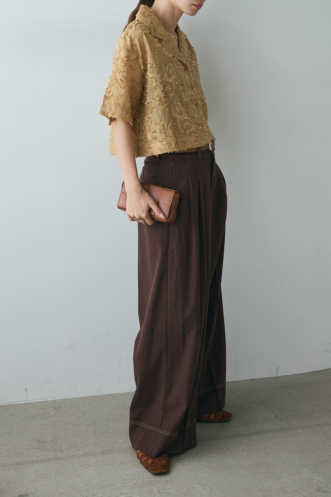 [SET]半袖オープンカラージャガード柄シャツ+ステッチデザインベルトワイドパンツ(2set)