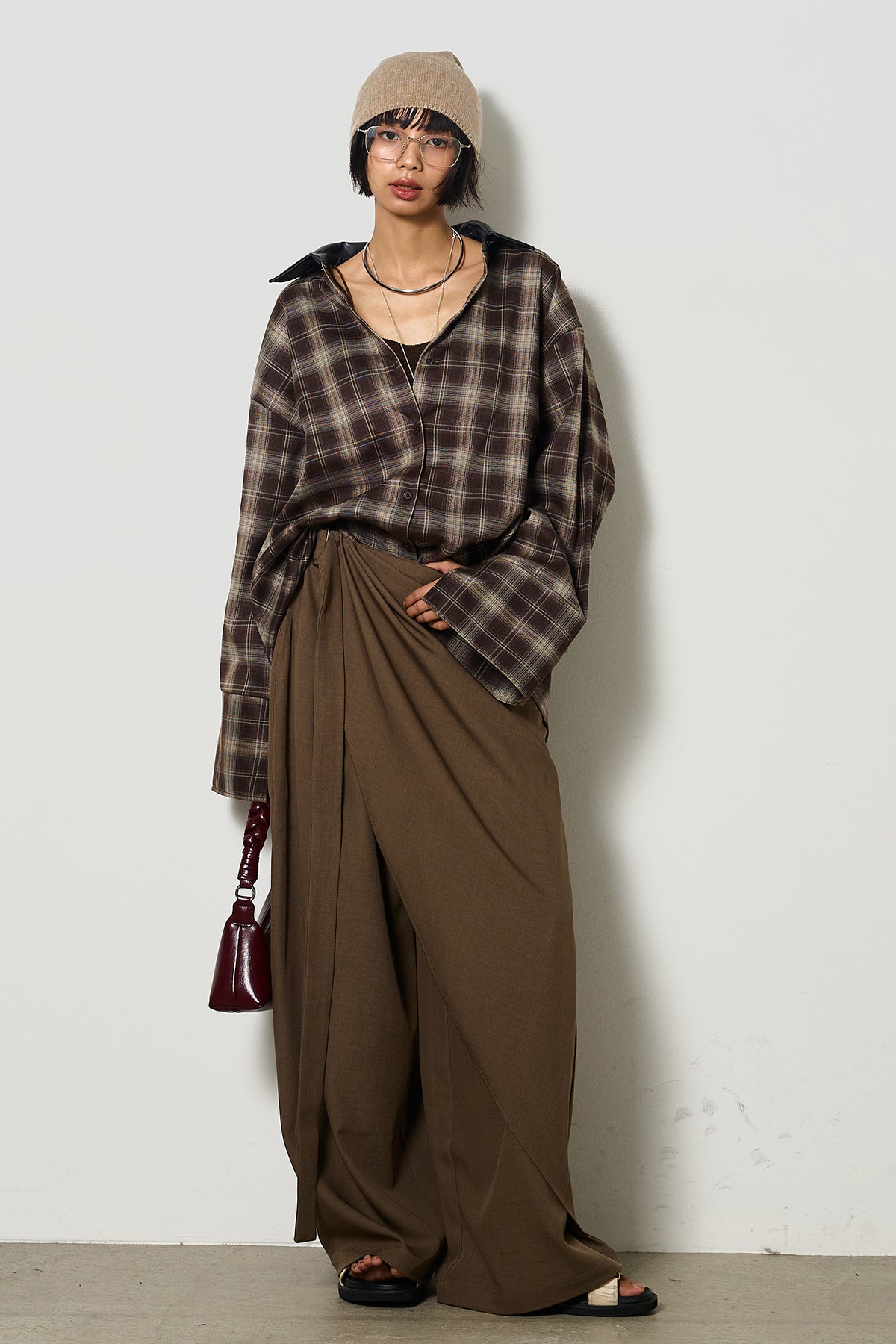 SET]襟フェイクレザーネルチェックシャツ+ラップデザインワイドパンツ