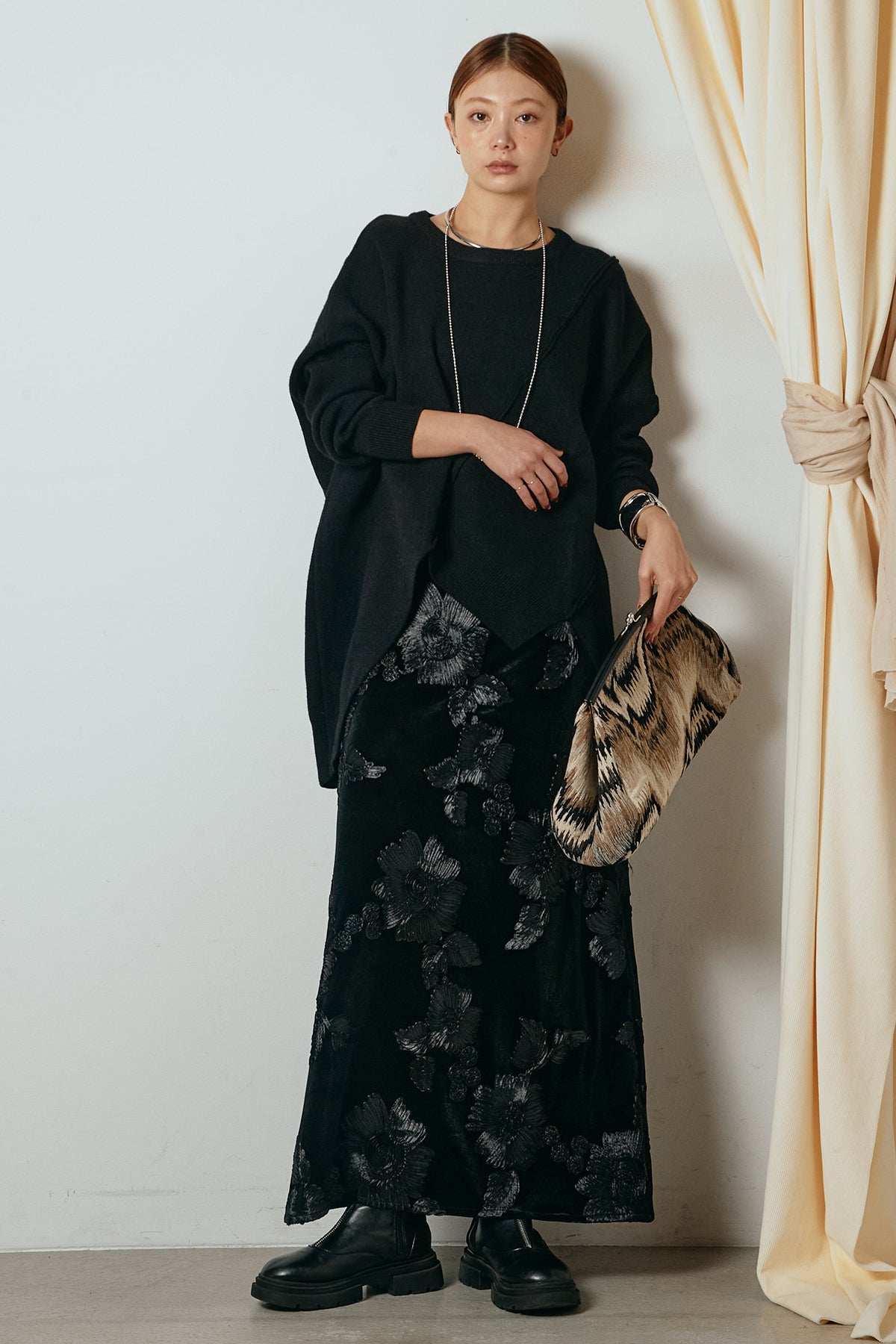 SET]アシンメトリーデザインニットトップス+フラワー刺繍ワイド