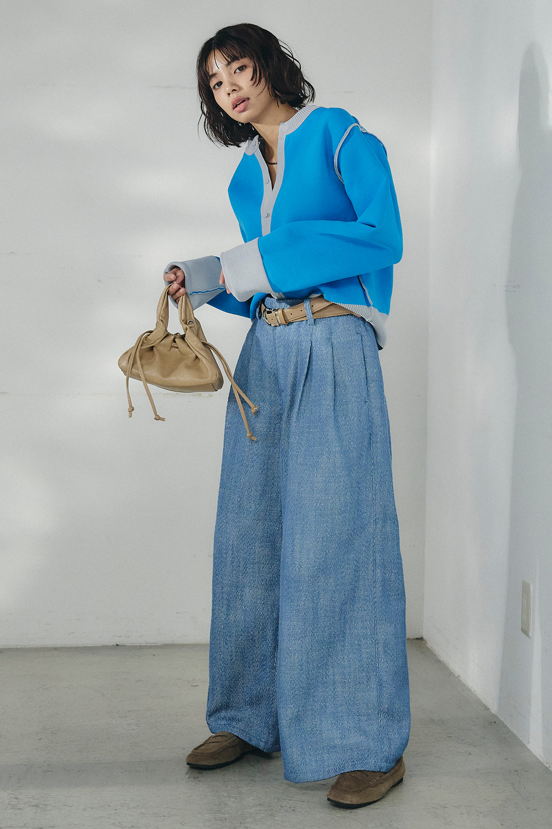 [SET]リバーシブル配色ニットカーディガン+デニムライクヘリンボーンタックパンツ(2set)