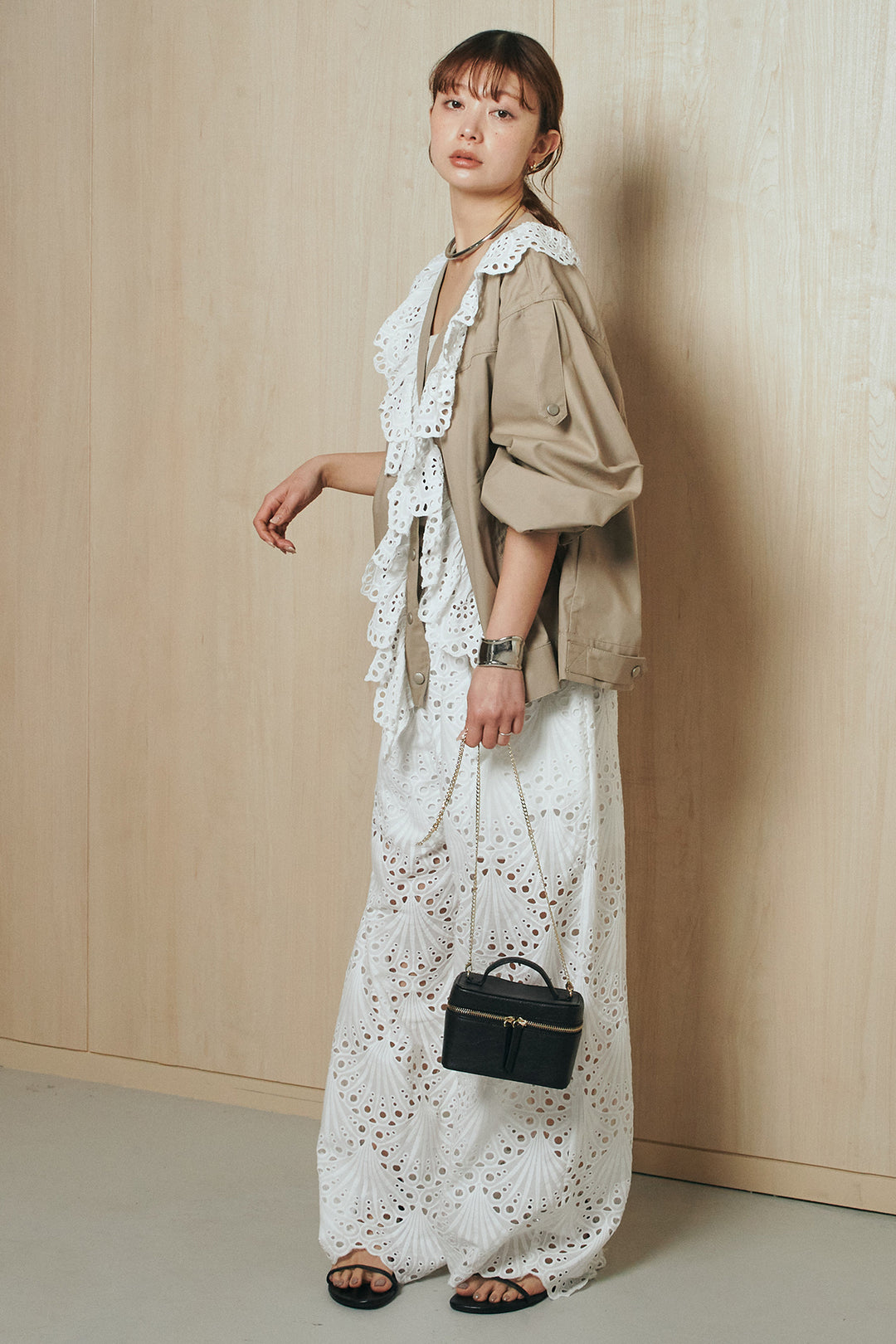 [SET]レースフリルドッキングアウター+レース刺繍リラックスパンツ(2set)