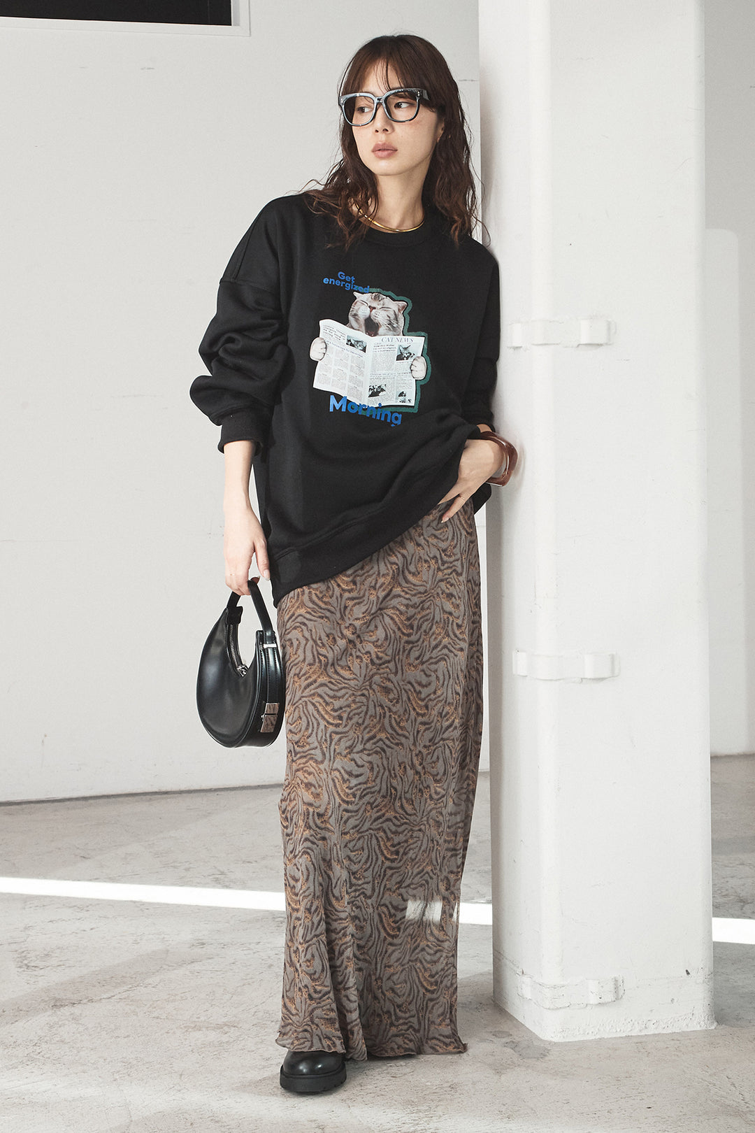 [SET]裏起毛モーニングキャットプリントスウェット+抽象柄ロングスカート(2set)