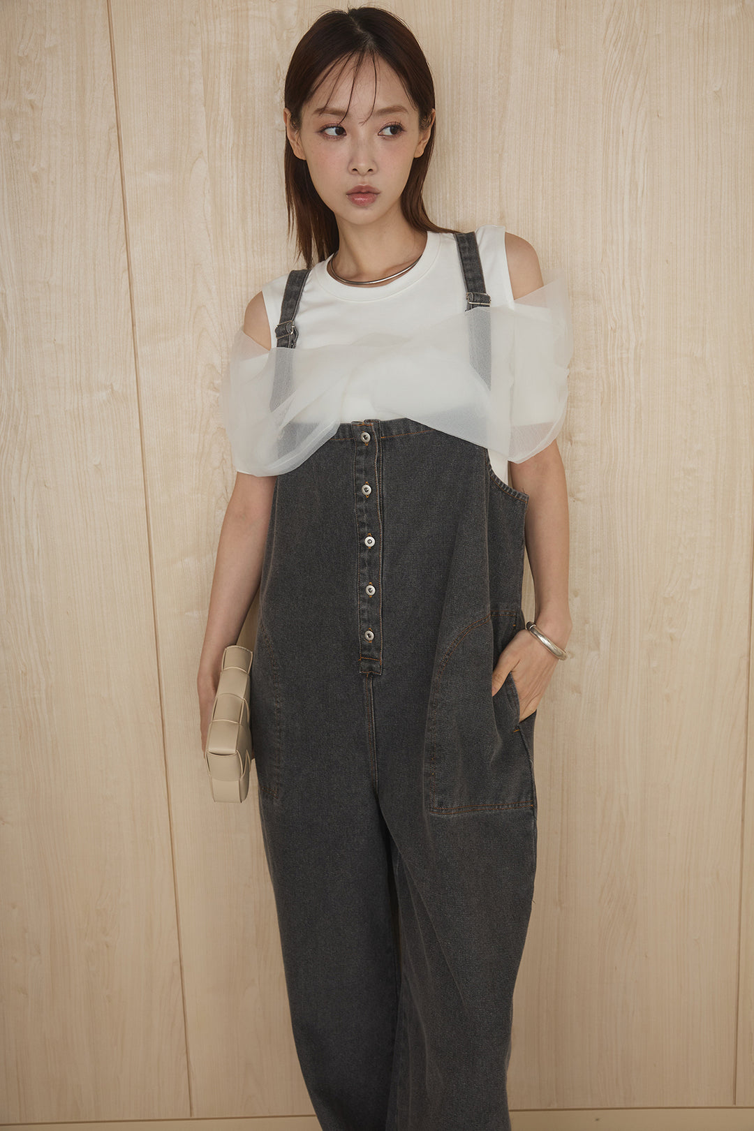 [SET]シアーレイヤーデザインカットソー+フロントボタンデニムサロペット(2set)