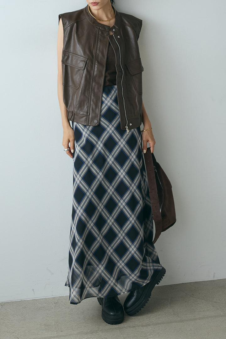 [SET]バンドカラーフェイクレザーベスト+マルチ柄シアースカート(2set)