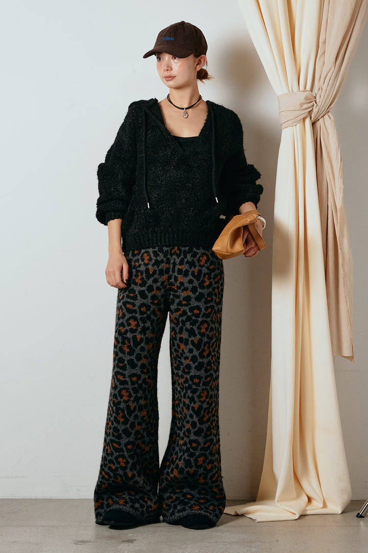 [SET]ブークレキーネックプルオーバー+リラックスレオパード柄ニットパンツ(2set)