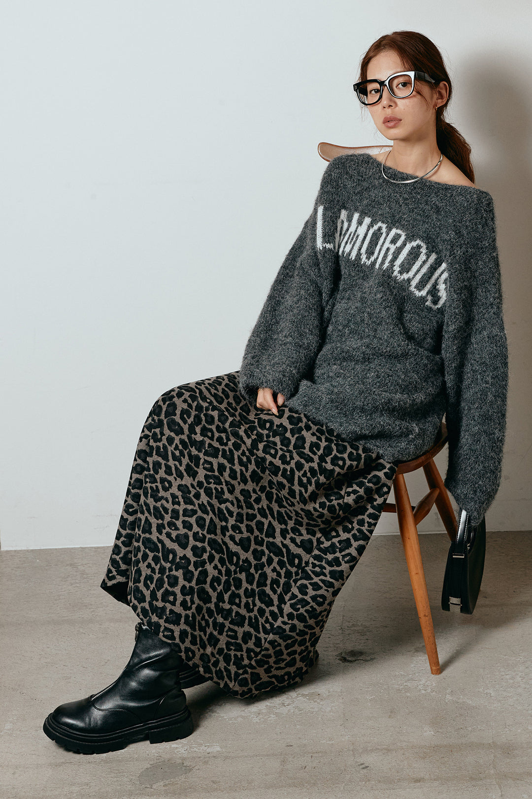 [SET]フロントロゴデザインニットトップス+レオパードロングスカート(2set)
