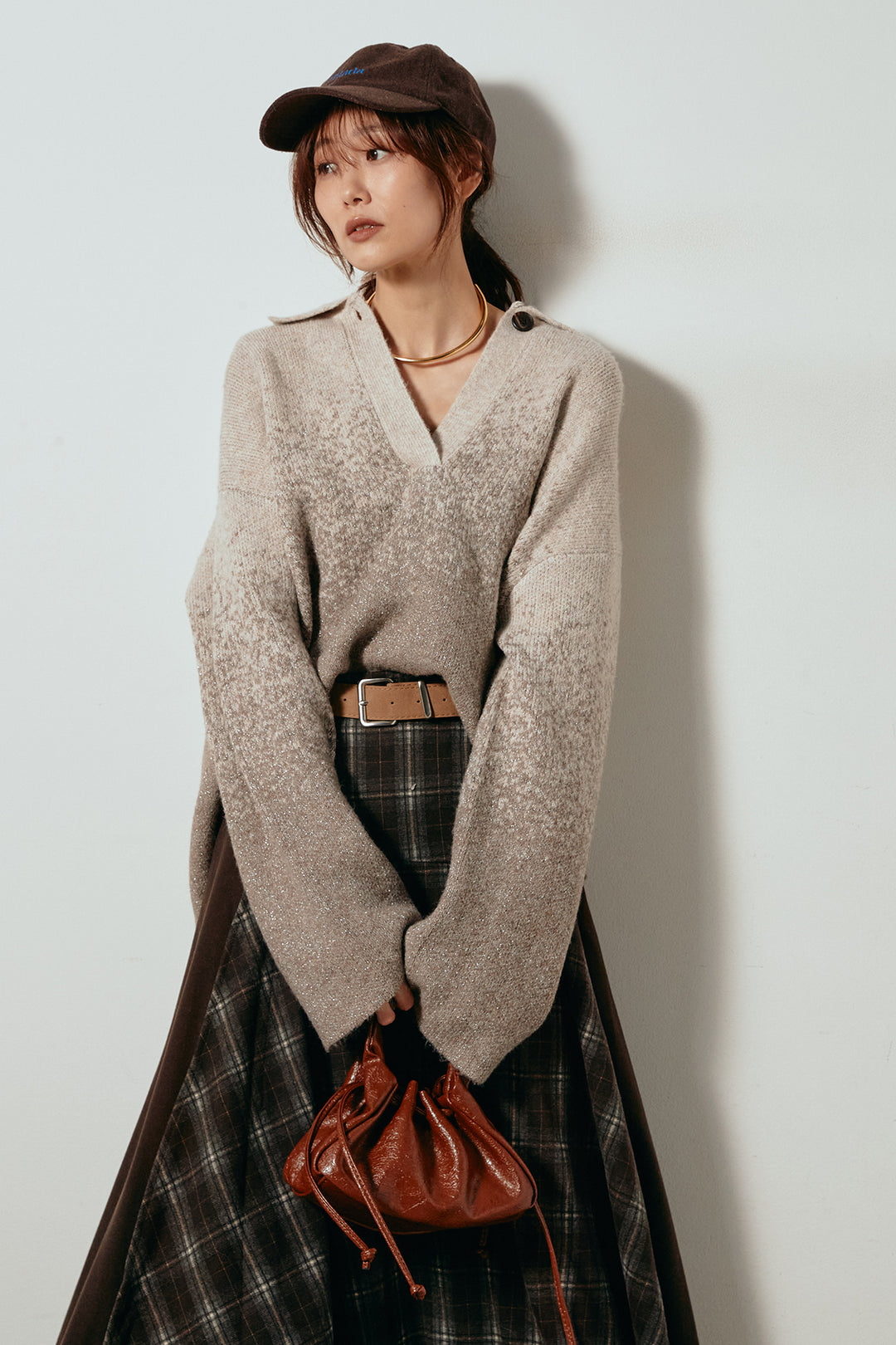 [SET]グラデーションラメニットキーネックプルオーバー+フェイクレザーベルト付き切り替えタータンチェックスカート(2set)