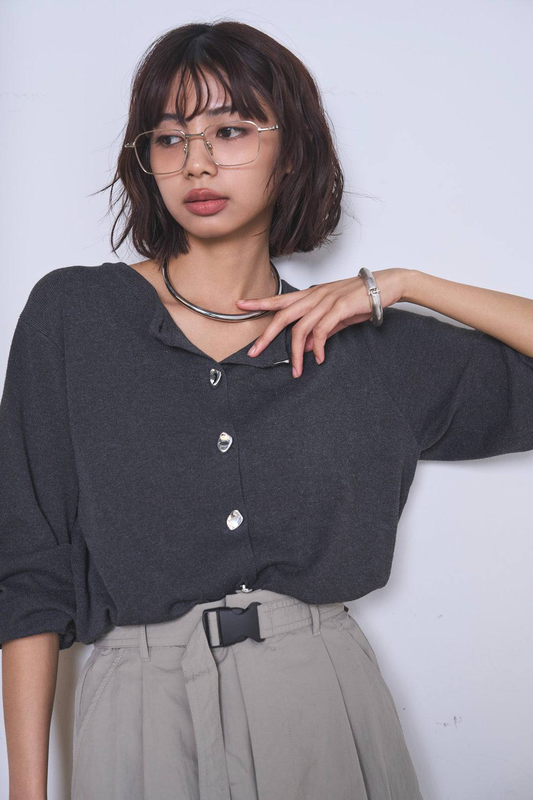 [SET]リサイクルポリニュアンス釦カーデ+撥水加工ナイロンスカート(2set)