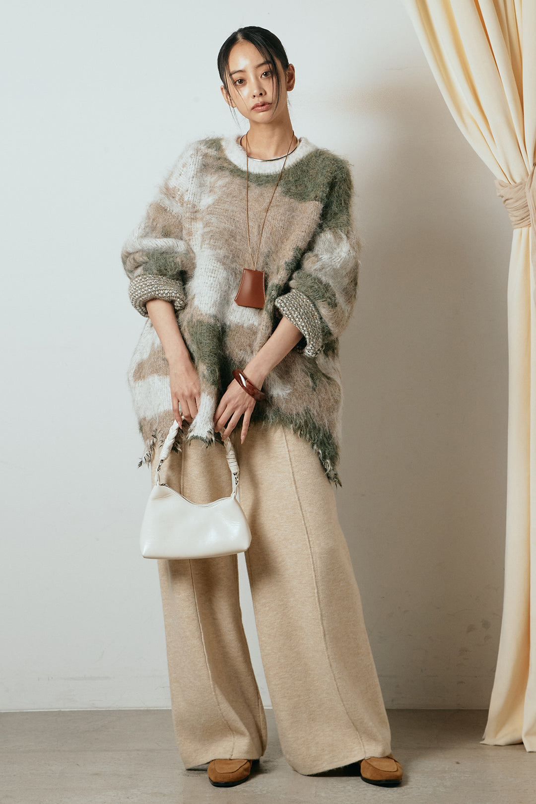 [SET]起毛裾デザインニュアンス柄ニットトップス+センターラインニットパンツ(2set)