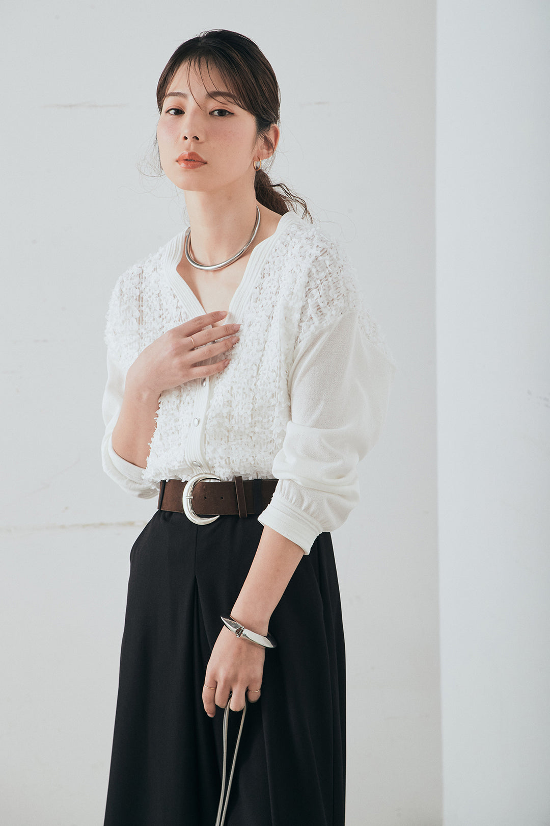 [SET]モコレースVネックカーディガン+太ベルト付きフロントタックパンツ(2set)