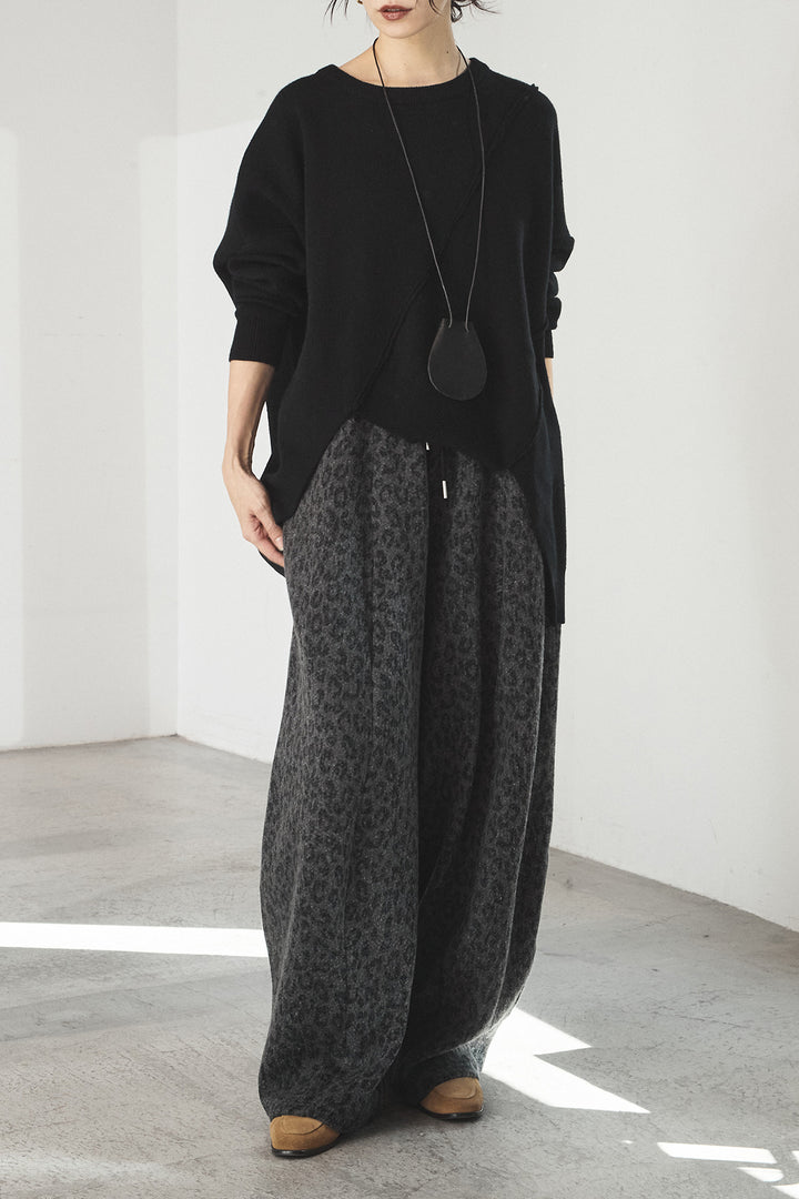 [SET]アシンメトリーデザインニットトップス+リラックスレオパード柄ワイドパンツ(2set)