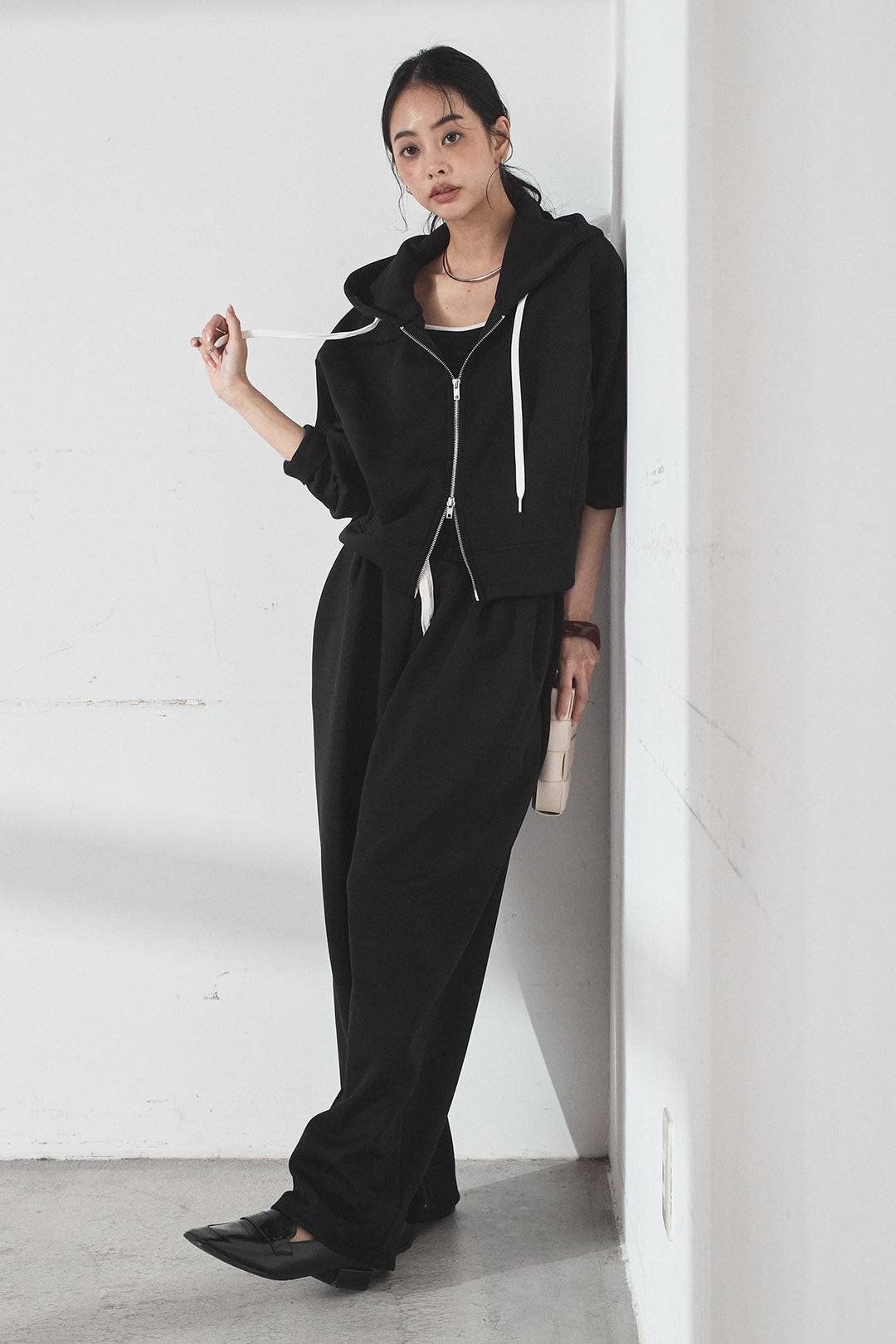 [SET]スウェットドルマンジップフードパーカー+スウェットコクーンイージーパンツ(2set)