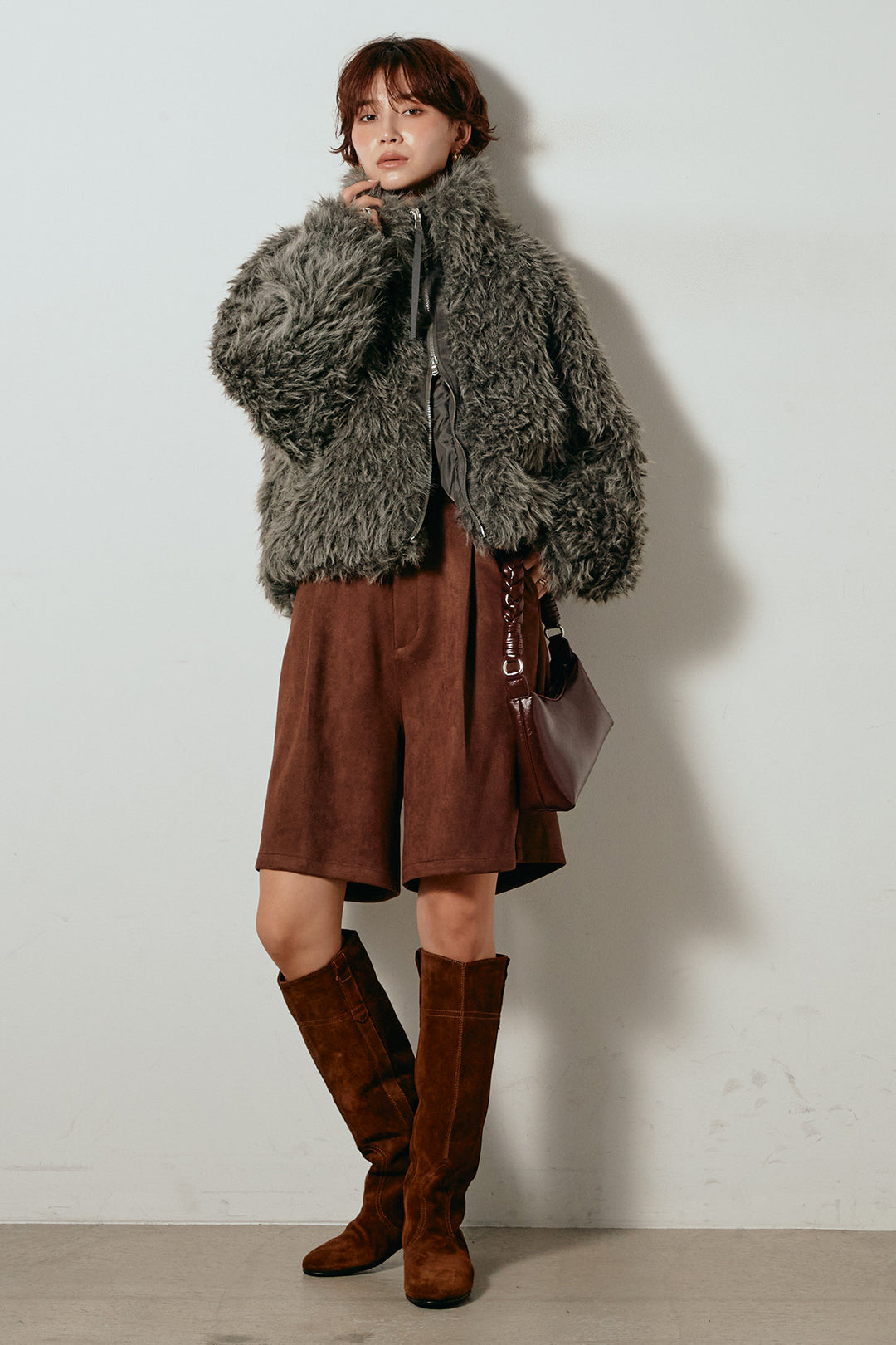 [SET]ミックスシープファースタンドブルゾン+フェイクスウェードハーフパンツ(2set)