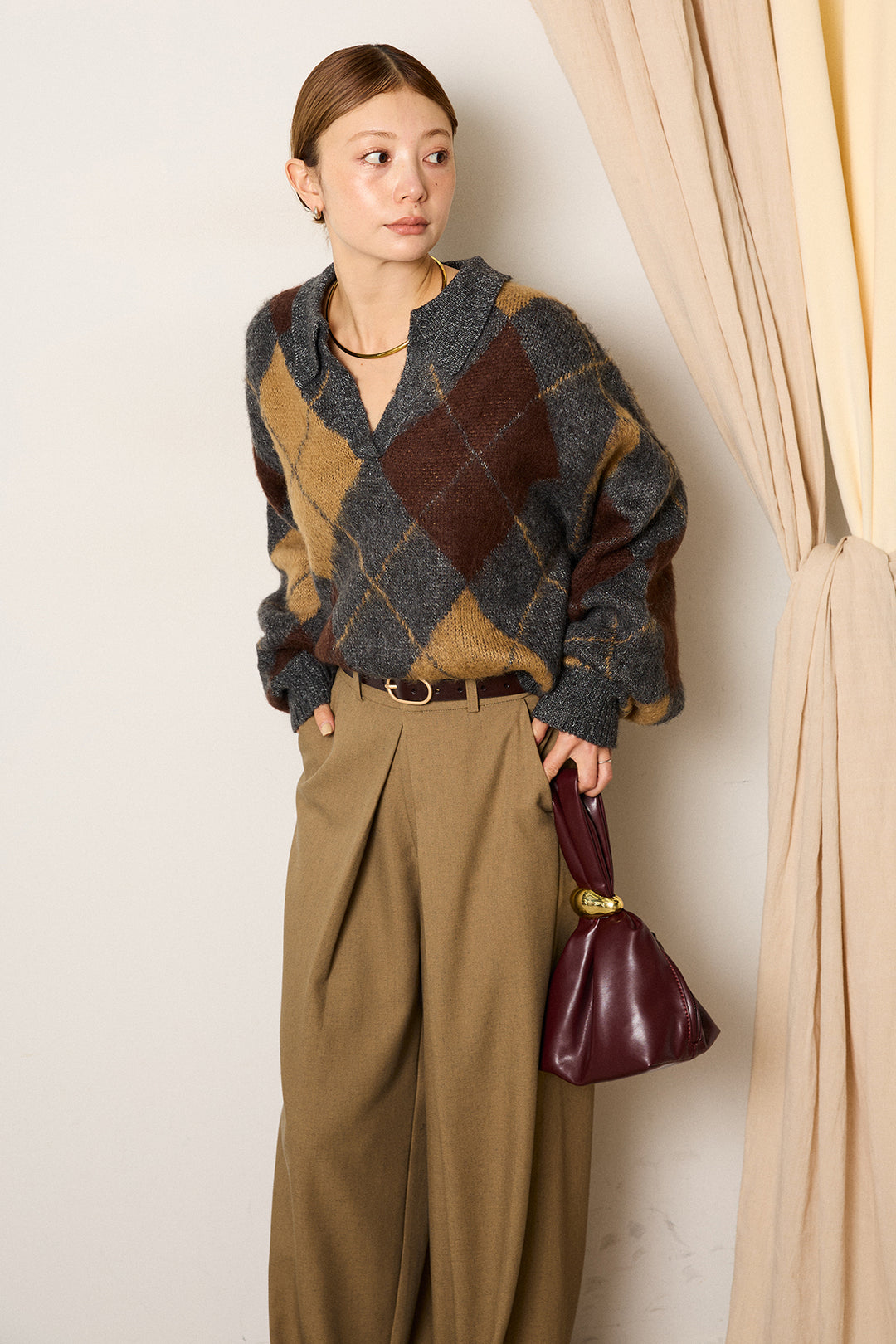 [SET]アクリルモヘアアーガイルキーネックプルオーバー+フロントワイドタックネップ入ワイドパンツ(2set)