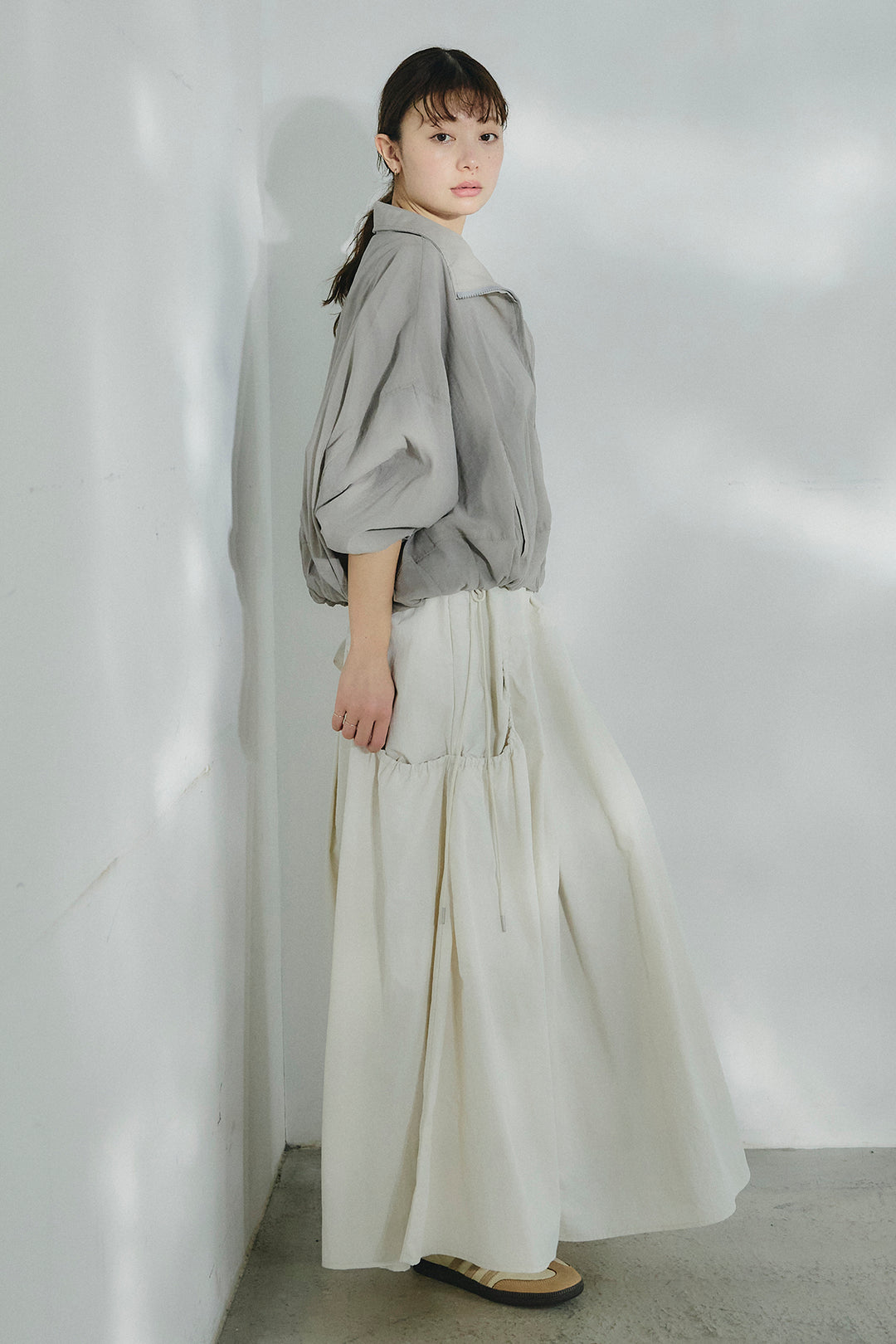 [SET]スタンドネックシアーブルゾン+ナイロンデザインフレアスカート(2set)