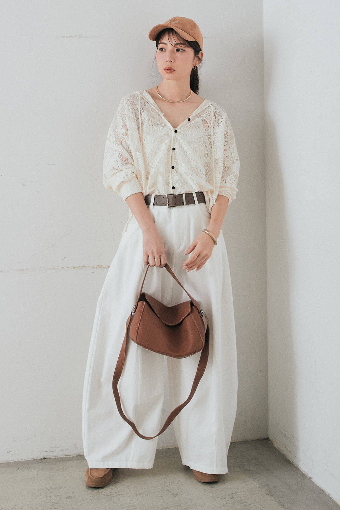 [SET]ブロックレースフード付きブラウス+ベルト付きサイドタックワイドパンツ(2set)