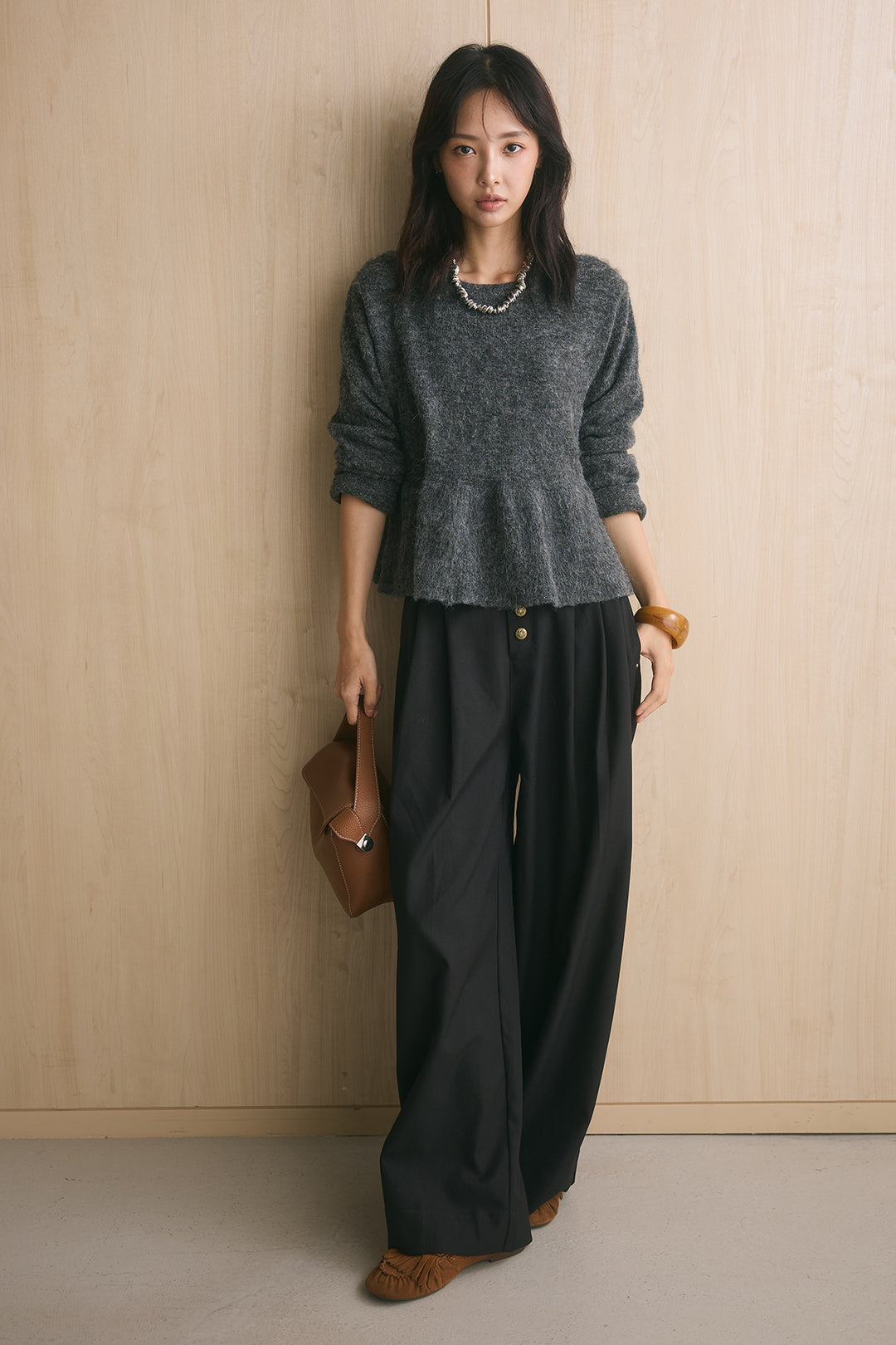 [SET]モヘアぺプラムクルーネックプルオーバー+ファイブボタンツータックワイドパンツ(2set)