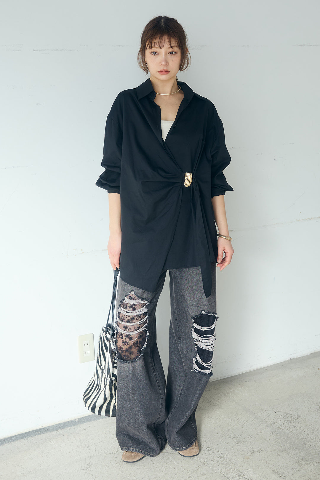 [SET]サイド留め具デザインシャツ+デニムレース付きワイドパンツ(2set)