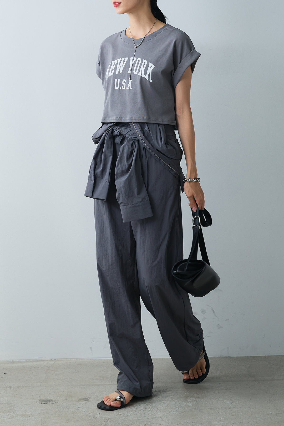[SET]ショート丈NEWYORKロゴTシャツ+合繊ジャンプスーツ(2set)