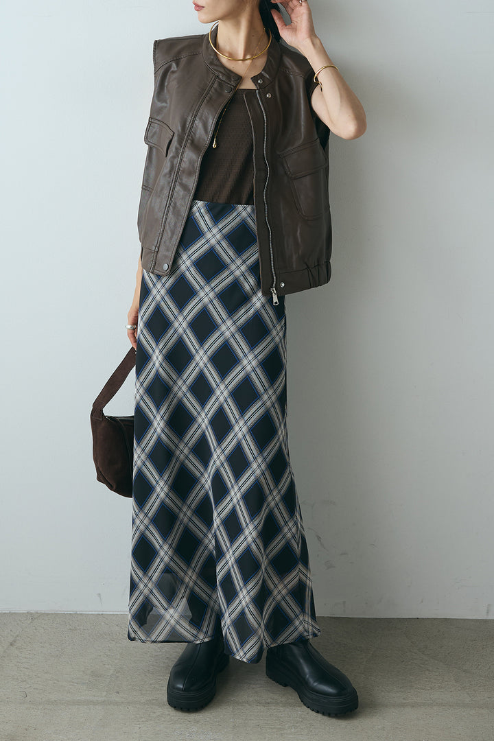 [SET]バンドカラーフェイクレザーベスト+マルチ柄シアースカート(2set)