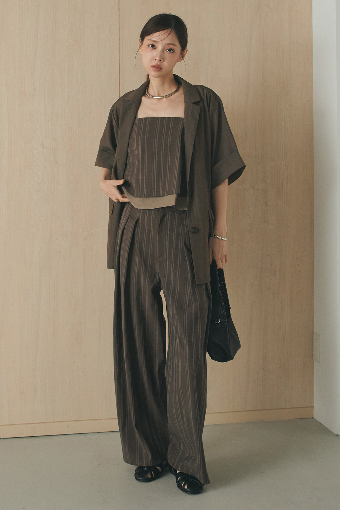 [SET]リネンストライプレイヤードキャミ+リネンストライプタックワイドパンツ(2set)