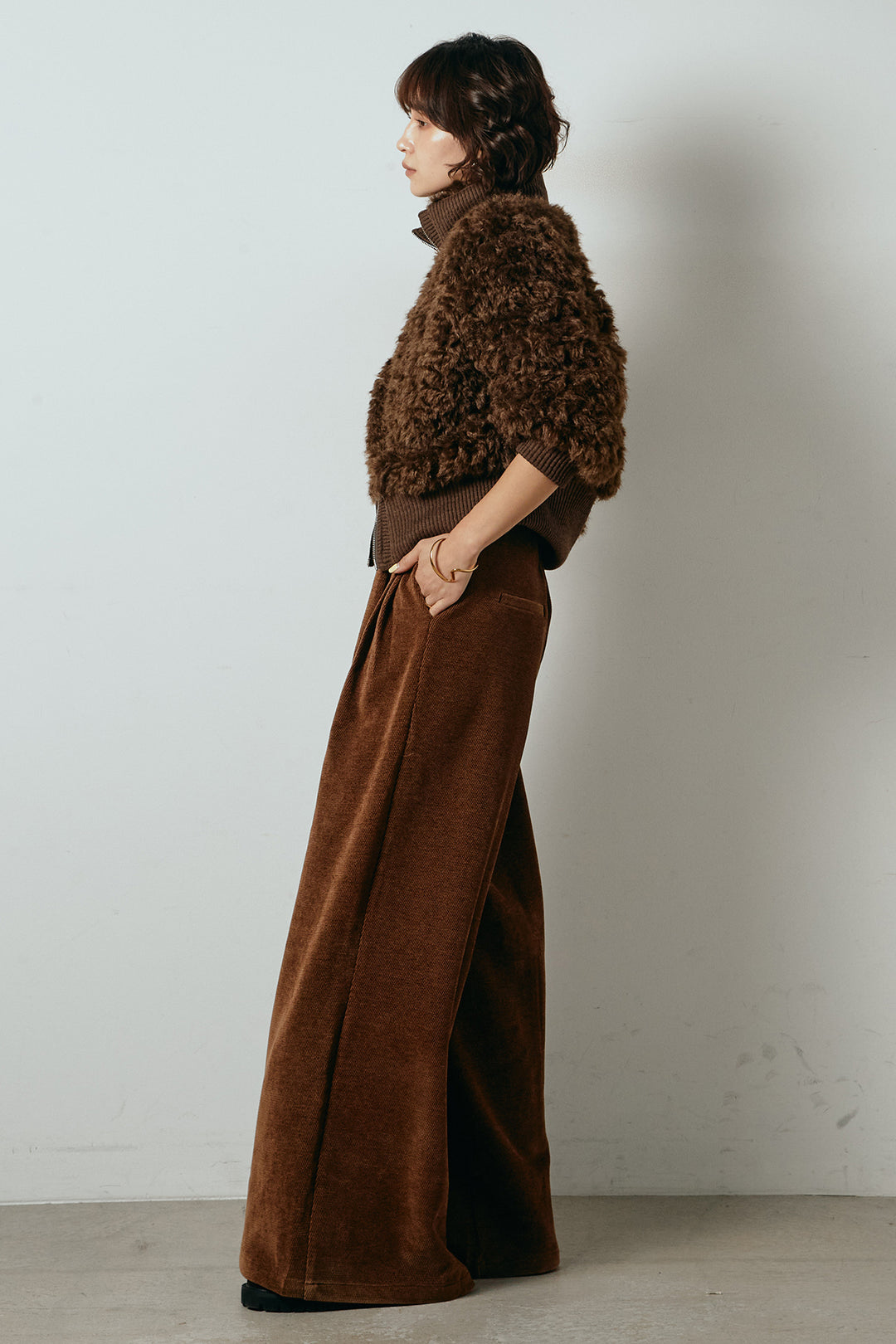 [SET]ハイネックショート丈ボアジップブルゾン+ベルトループコーデュロイワイドパンツ(2set)