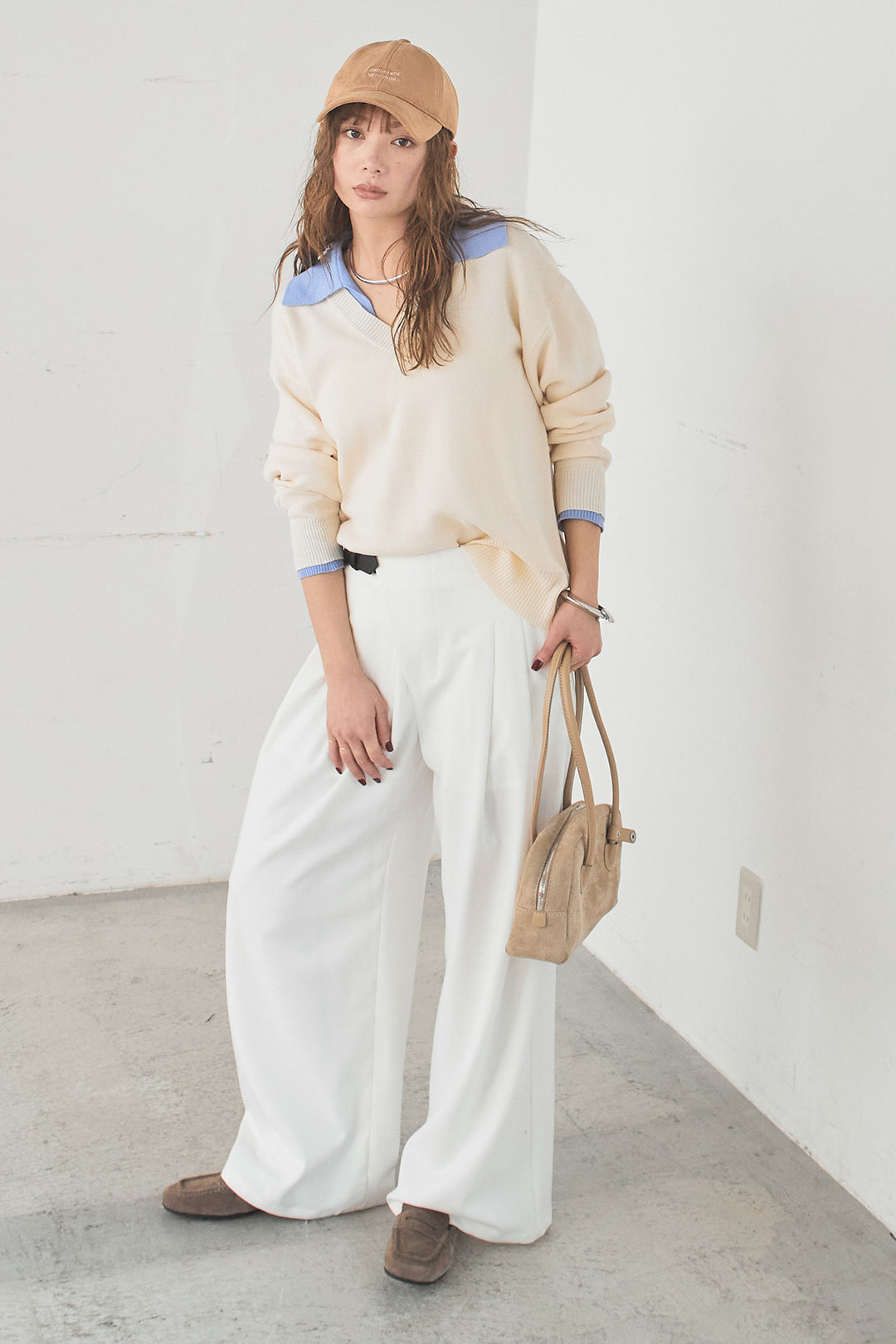 [SET]バイカラーニットレイヤード風プルオーバー+サイドベルトタック入りスラックス(2set)