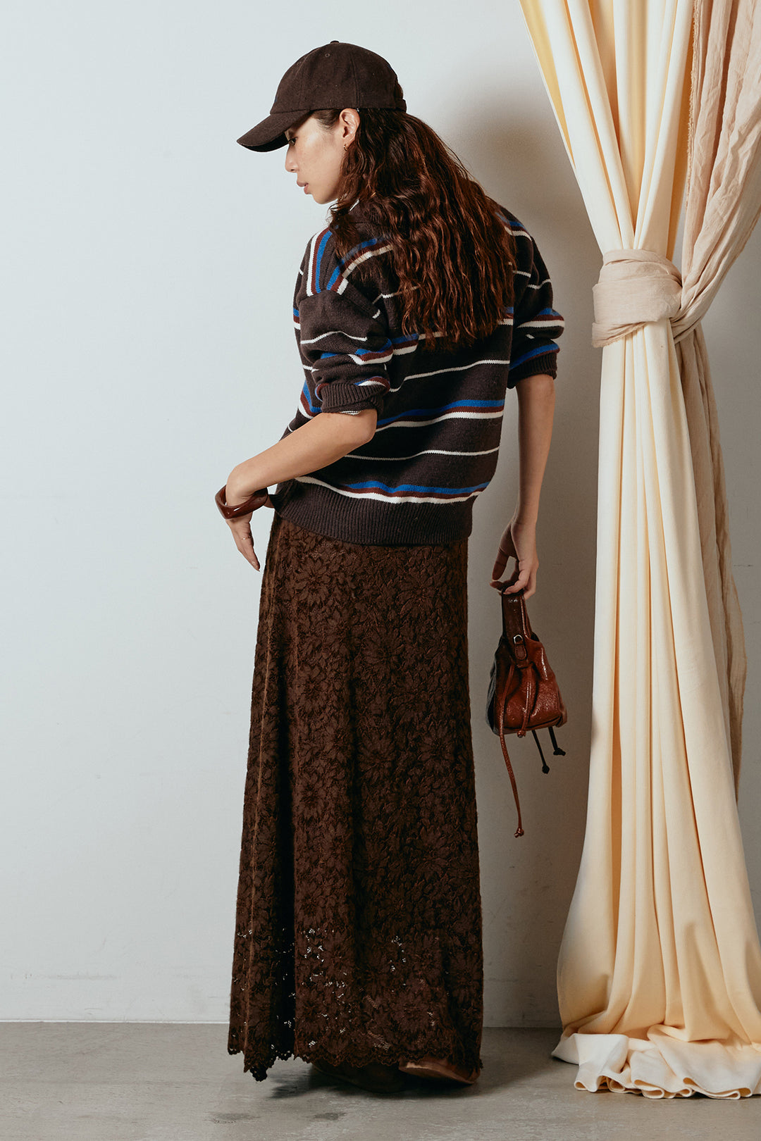 [SET]襟付きマルチボーダーニットポロトップス+花柄刺繍ベロアフレアスカート(2set)