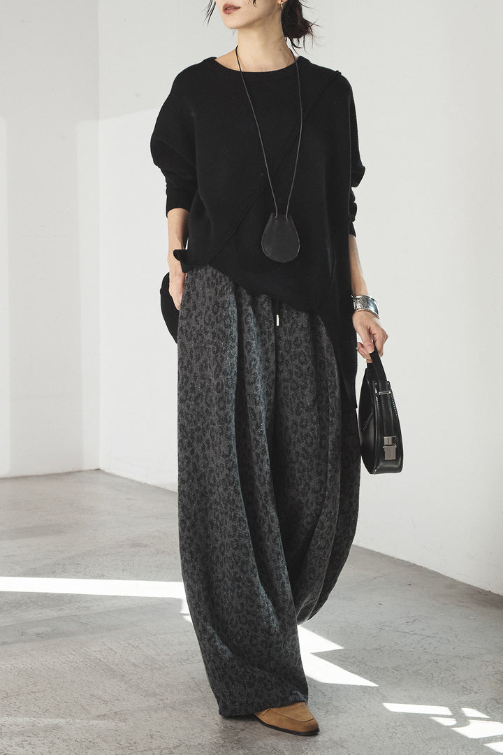 [SET]アシンメトリーデザインニットトップス+リラックスレオパード柄ワイドパンツ(2set)