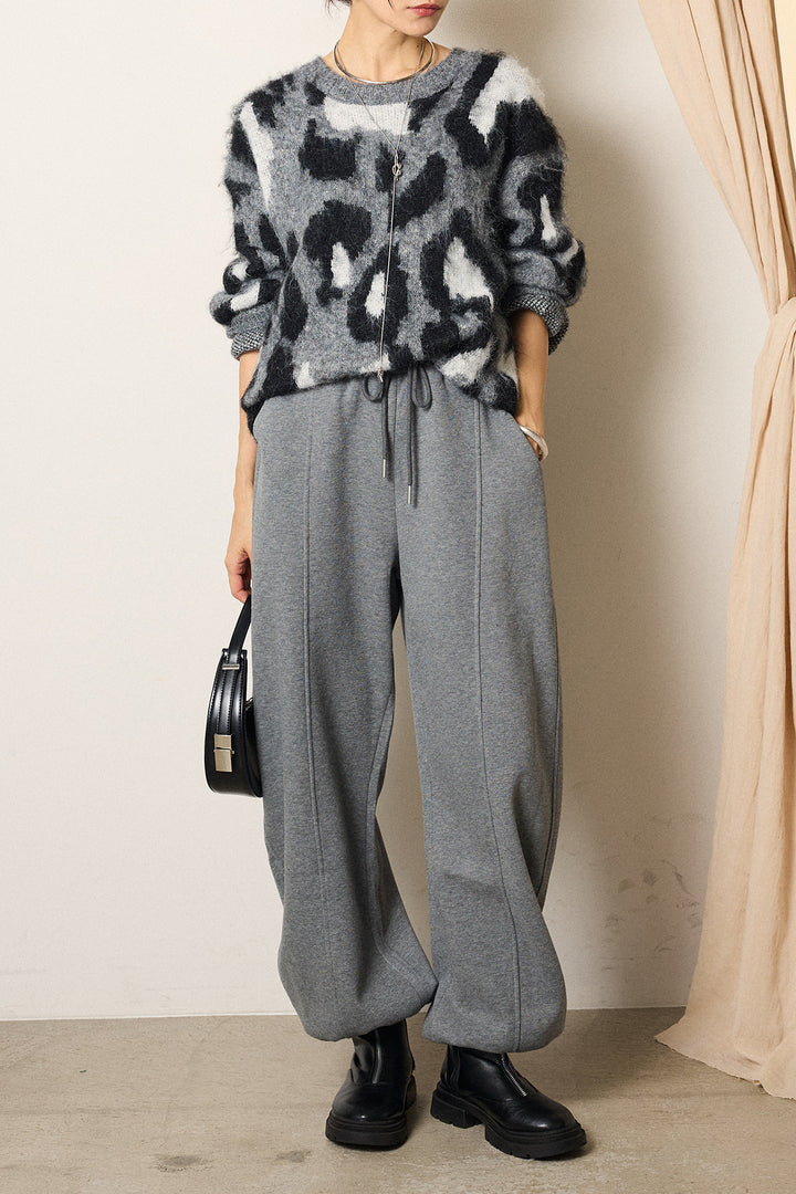[SET]ルーズアニマルモヘアニットトップス+スウェットワイドカーブパンツ(2set)