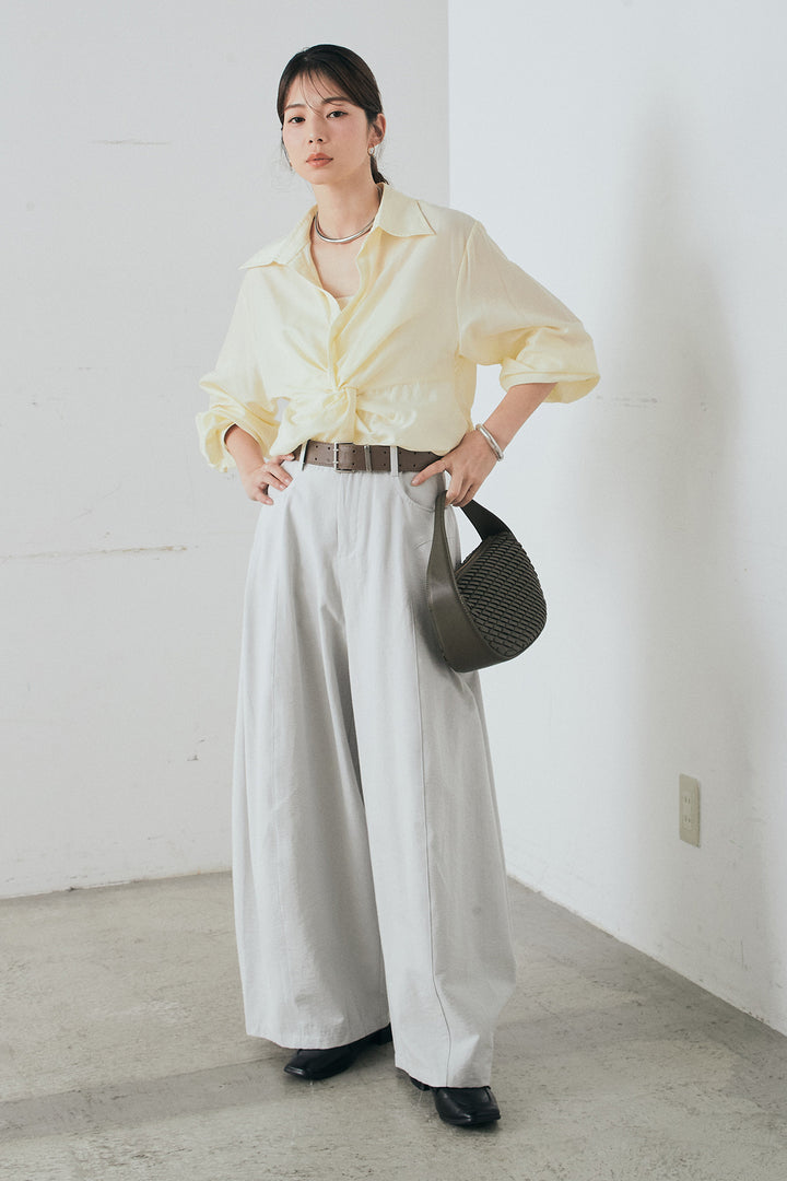 [SET]裾巻きツイストデザインシャツ+ベルト付きサイドタックワイドパンツ(2set)