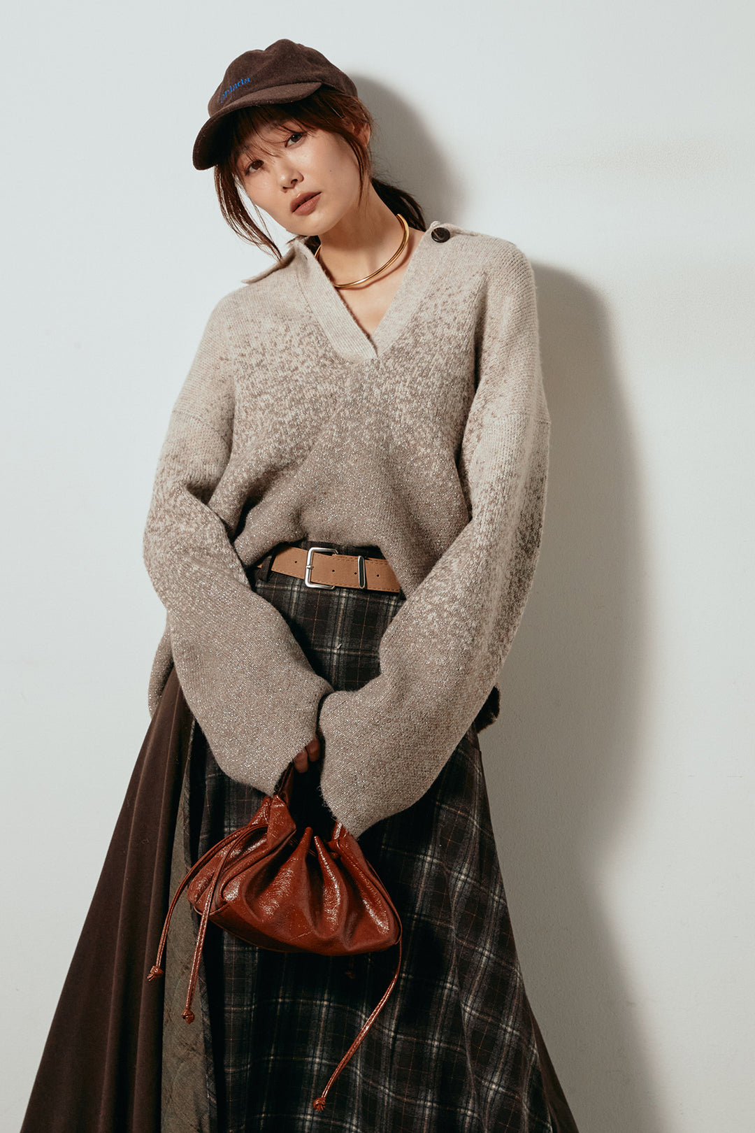 [SET]グラデーションラメニットキーネックプルオーバー+フェイクレザーベルト付き切り替えタータンチェックスカート(2set)