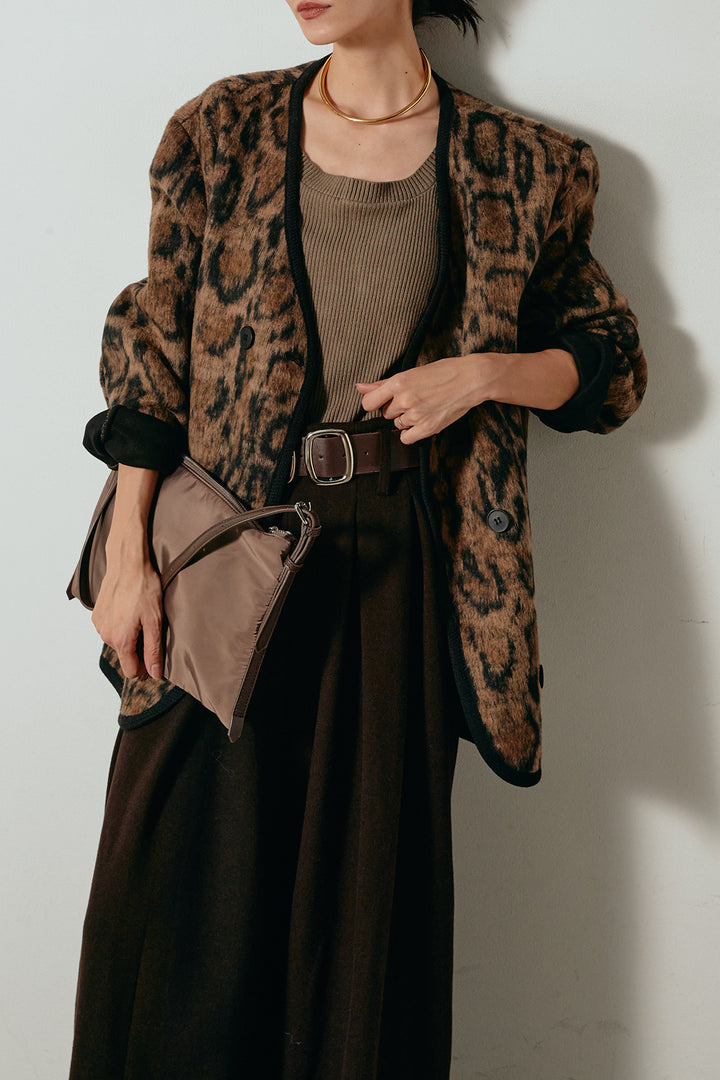 [SET]ノーカラーレオパード柄アウター+フェイクレザー太ベルト付きタックワイドパンツ(2set)