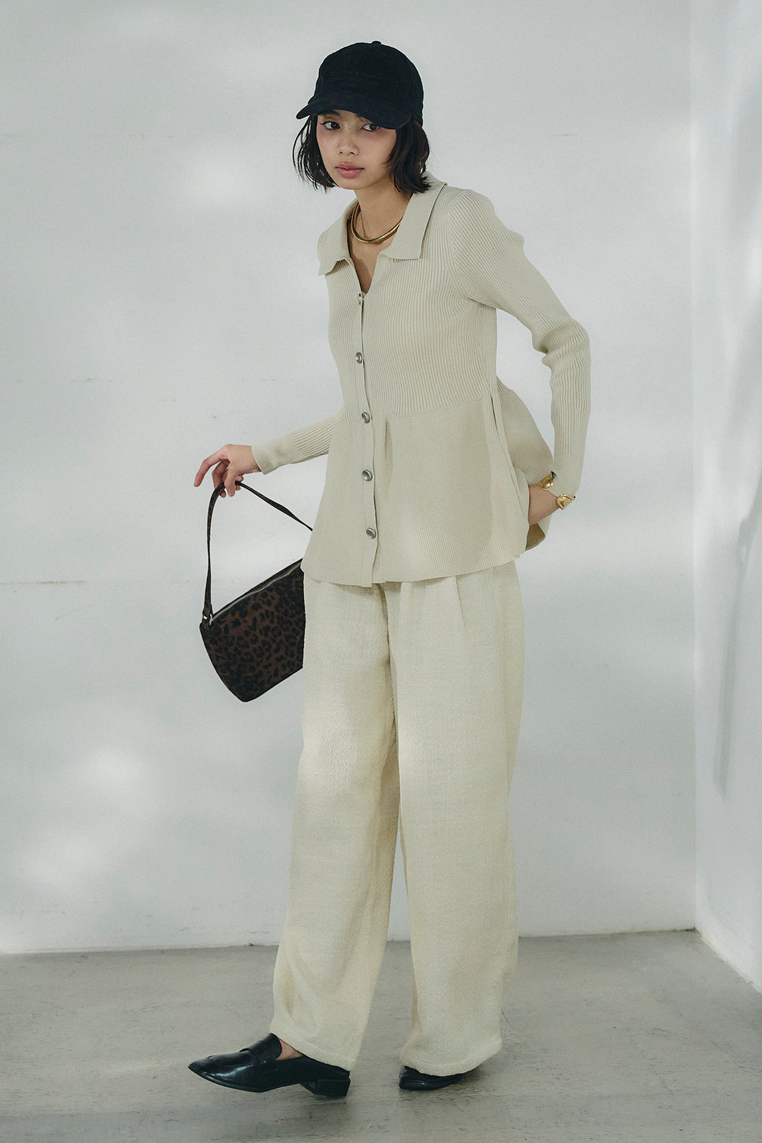 [SET]スキッパーペプラムニット+デニムライクヘリンボーンタックパンツ(2set)