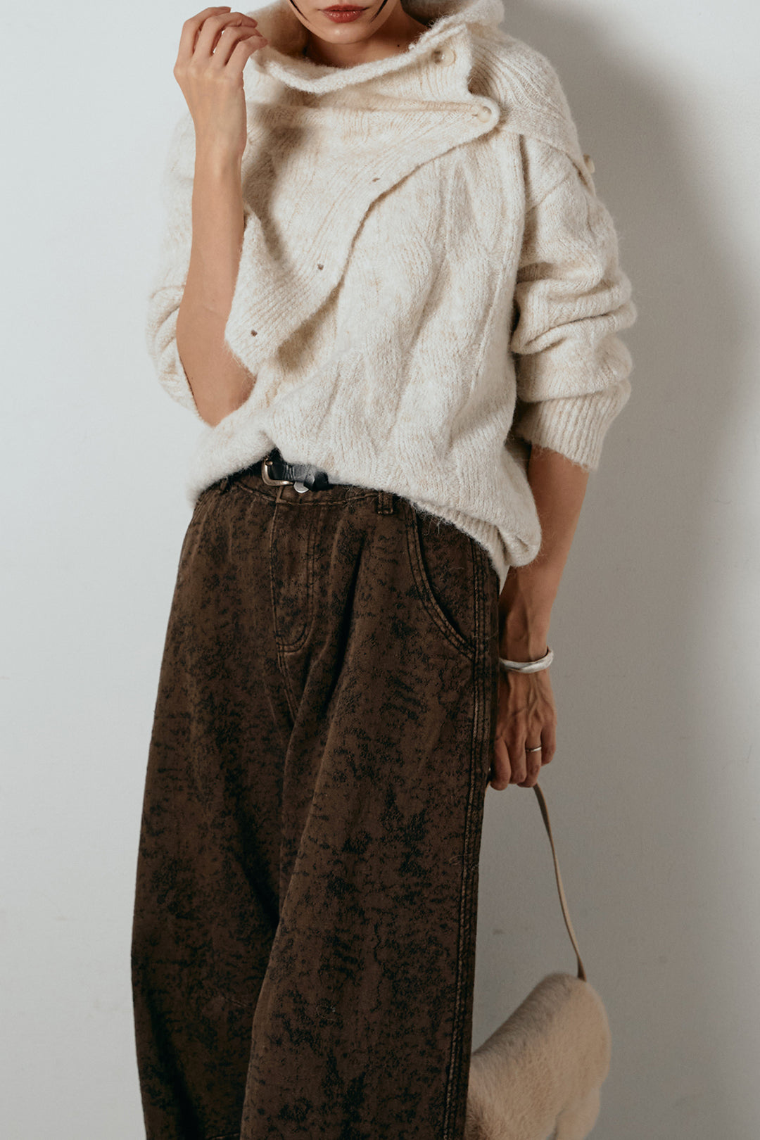 [SET]ケープデザインケーブルニットトップス+ベルト付きニュアンス柄カーブワイドパンツ(2set)