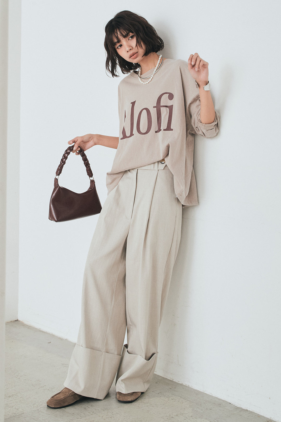 [SET]裾センタードロストロゴプリントワイドTシャツ+センタープレスセミワイドパンツ(2set)