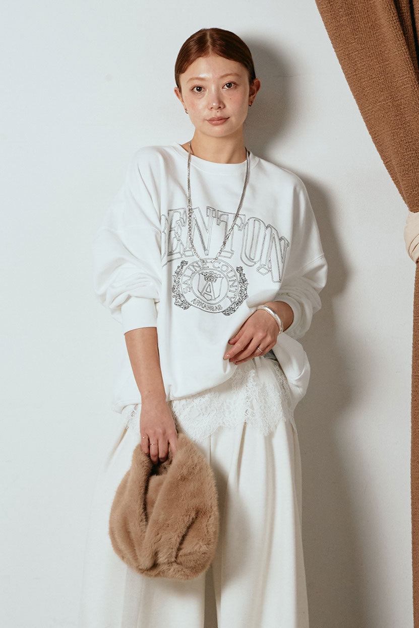 [SET]フロントロゴスウェットプルオーバー+カップ付きレースドッキングキャミソール(2set)