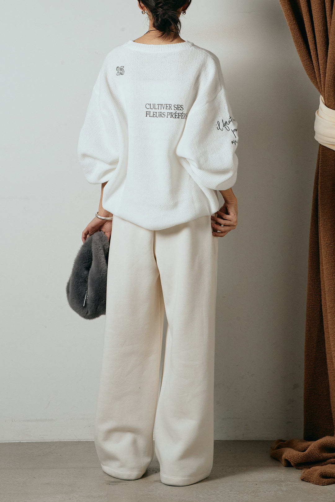 [SET]刺繍ロゴランダムデザインニットトップス+裏起毛スウェットワイドパンツ(2set)