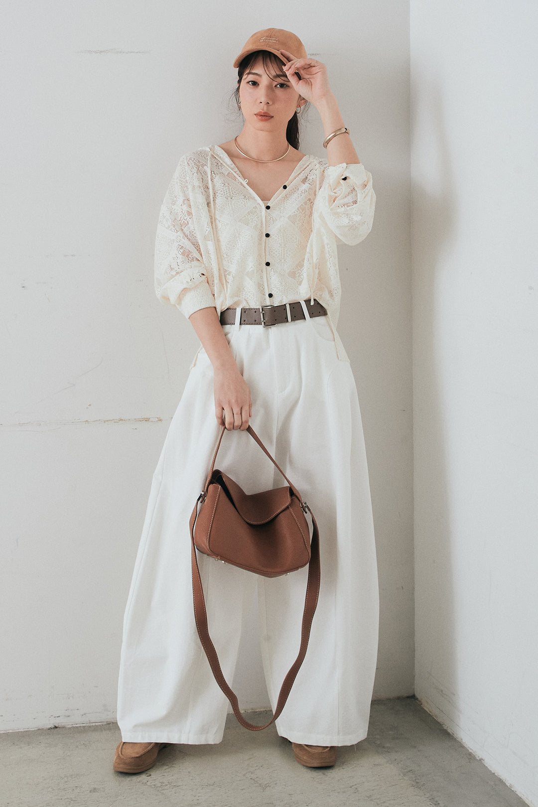 [SET]ブロックレースフード付きブラウス+ベルト付きサイドタックワイドパンツ(2set)