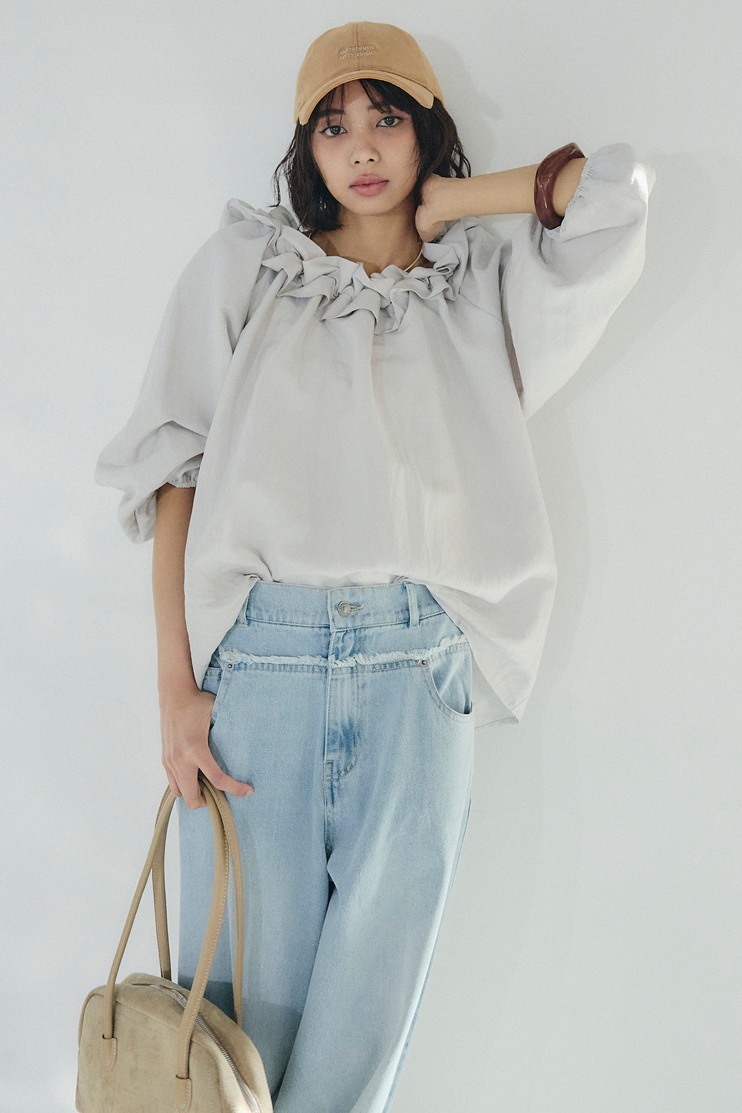 [SET]ネックフリルデザインブラウス+ウエスト裁ち切りデニムワイドパンツ(2set)