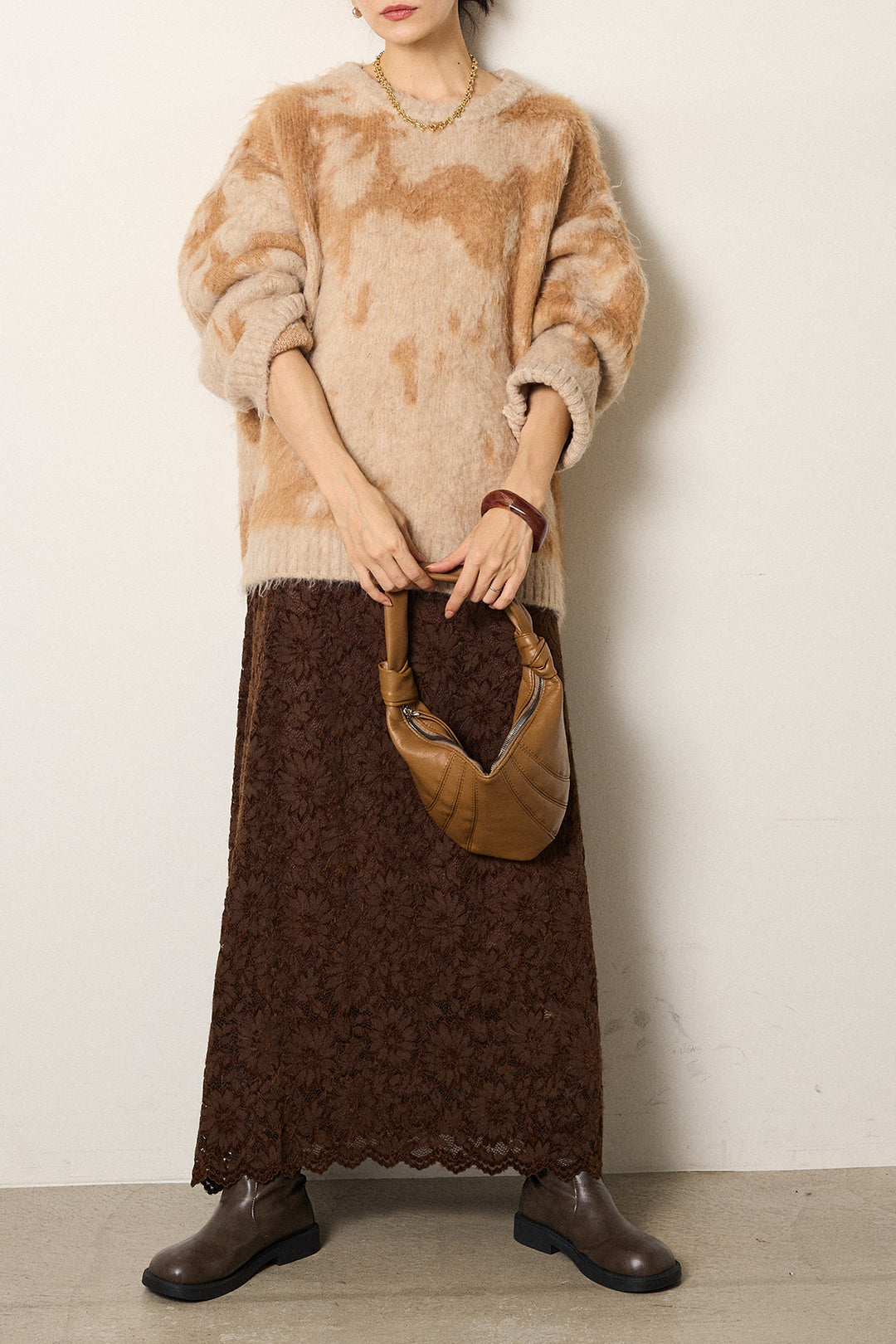 [SET]モヘアタッチマーブルニット+花柄刺繍ベロアフレアスカート(2set)