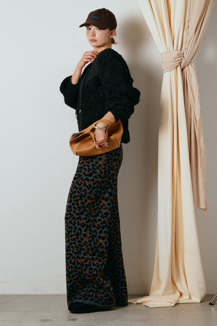 [SET]ブークレキーネックプルオーバー+リラックスレオパード柄ニットパンツ(2set)