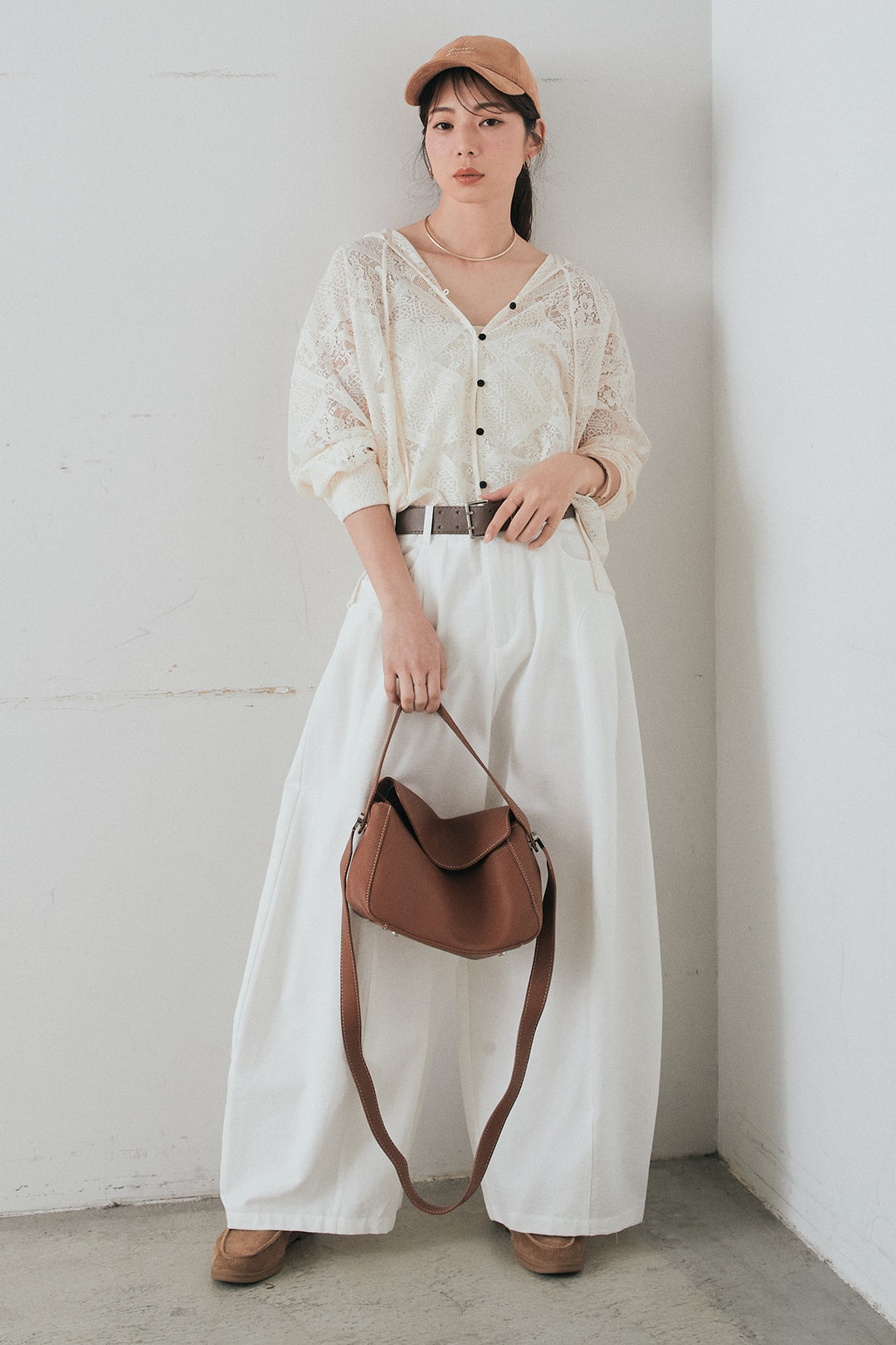 [SET]ブロックレースフード付きブラウス+ベルト付きサイドタックワイドパンツ(2set)