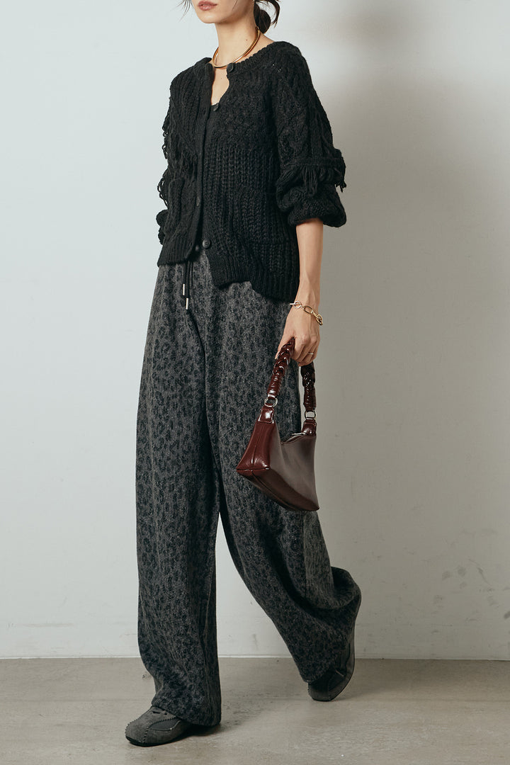[SET]ランダムフリンジニットカーディガン+リラックスレオパード柄ワイドパンツ(2set)