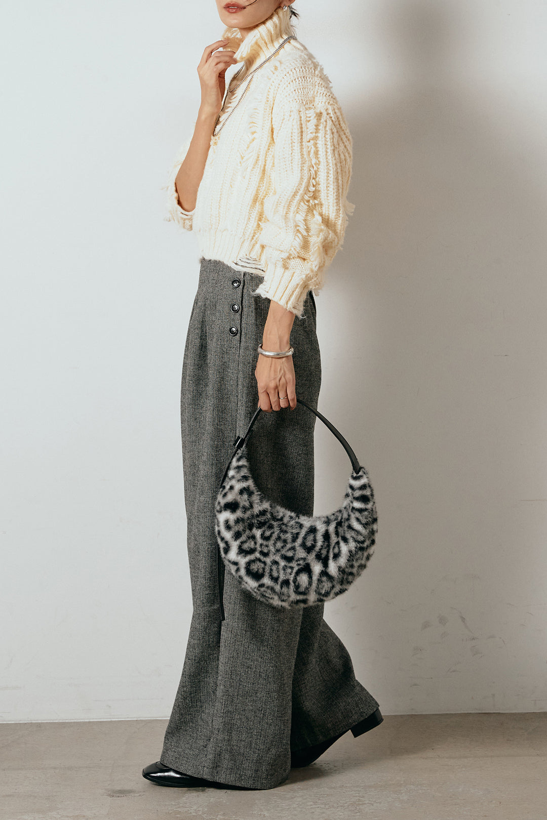 [SET]フリンジタートルショートニット+サイドボタンツイードタックパンツ(2set)