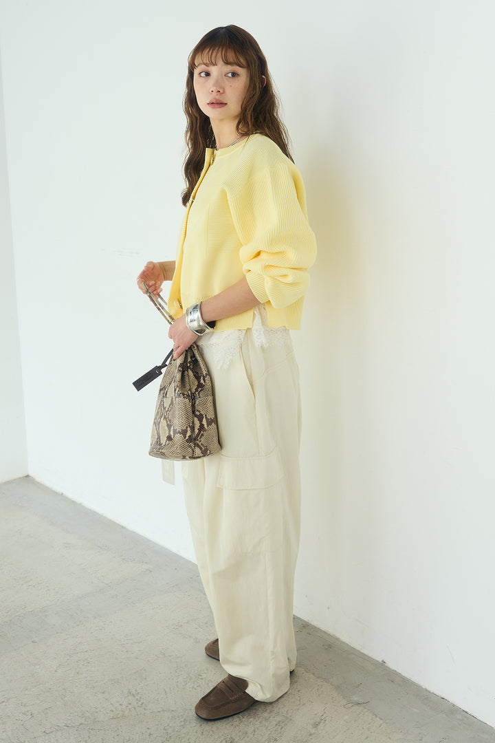 [SET]スポンディッシュBIGボタンクルーネックカーディガン+ブロード切り替えぺプラムタンク(2set)