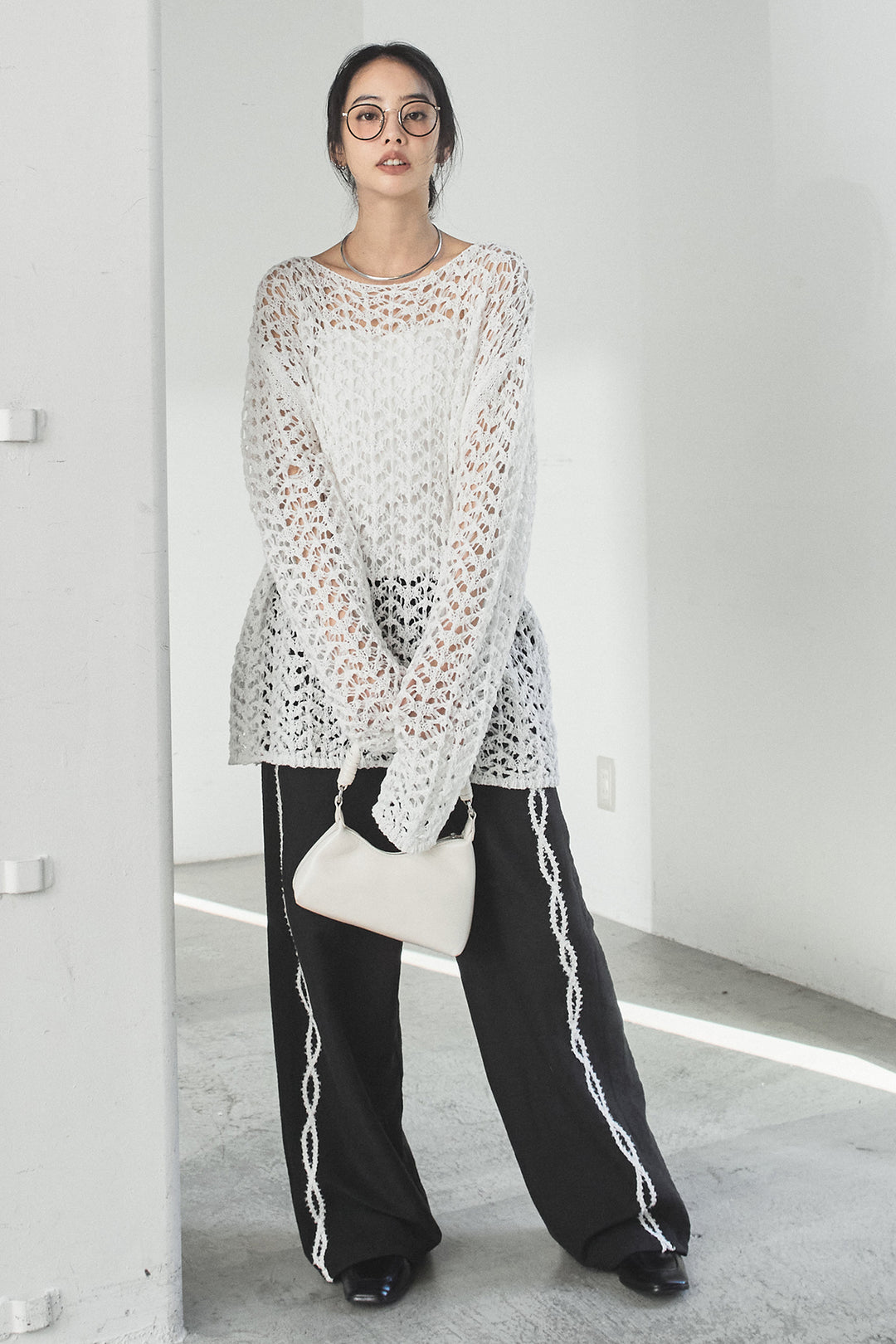 [SET]リラックスメッシュニットトップス+刺繡テープラインパンツ(2set)