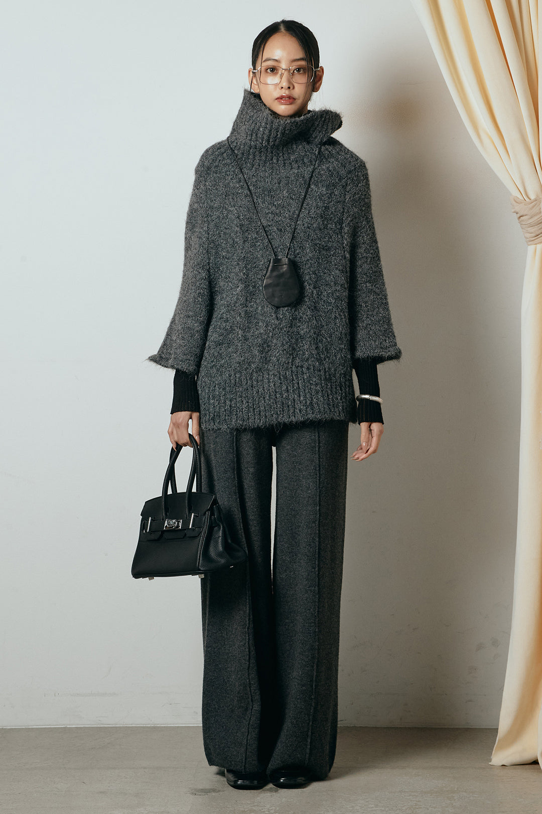 [SET]起毛ミディアムスリーブニットトップス+リブニットシームレスタートルプルオーバー+センターラインニットパンツ(3set)