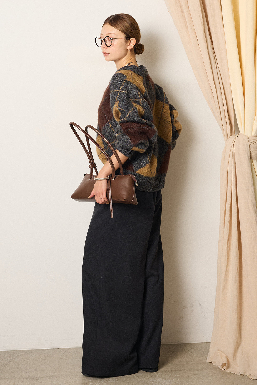 [SET]アクリルモヘアアーガイルキーネックプルオーバー+フロントワイドタックネップ入ワイドパンツ(2set)