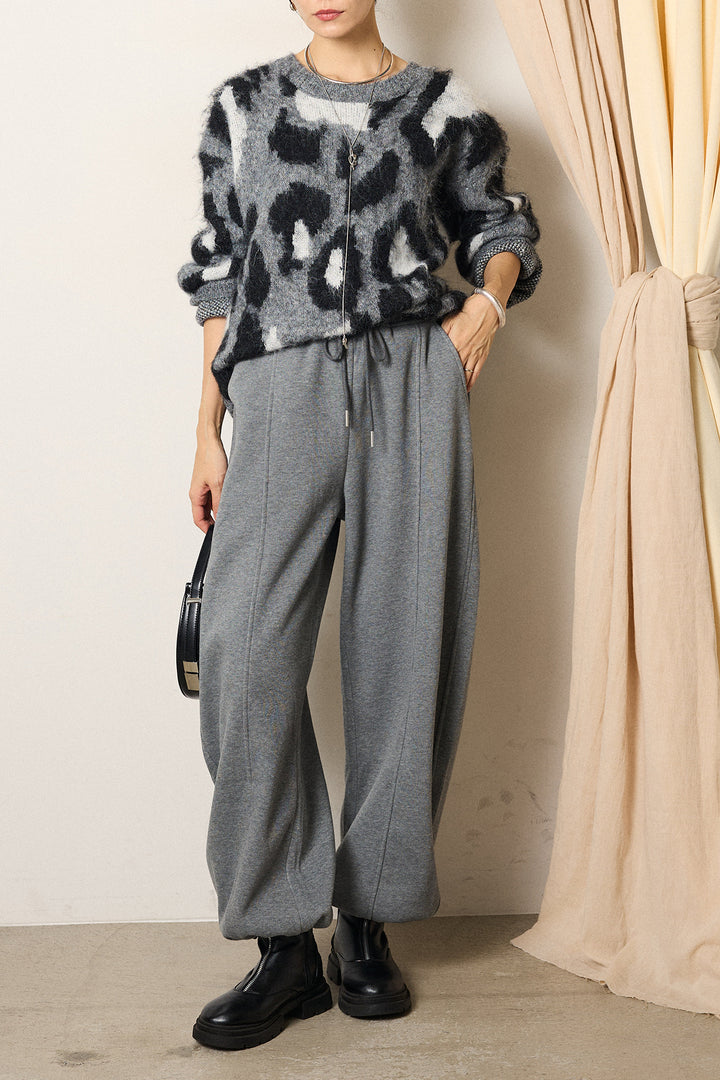 [SET]ルーズアニマルモヘアニットトップス+スウェットワイドカーブパンツ(2set)